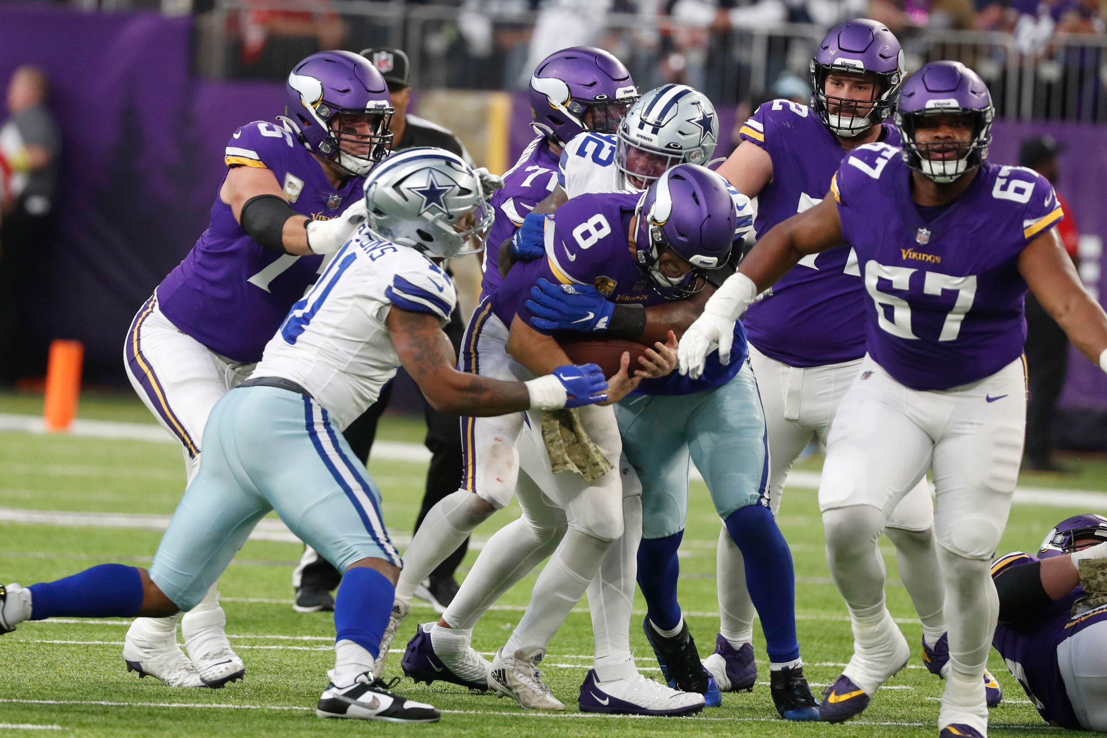 Cowboys roll up 458 yards, record seven sacks in dismantling Vikings 40-3 -  NBC Sports