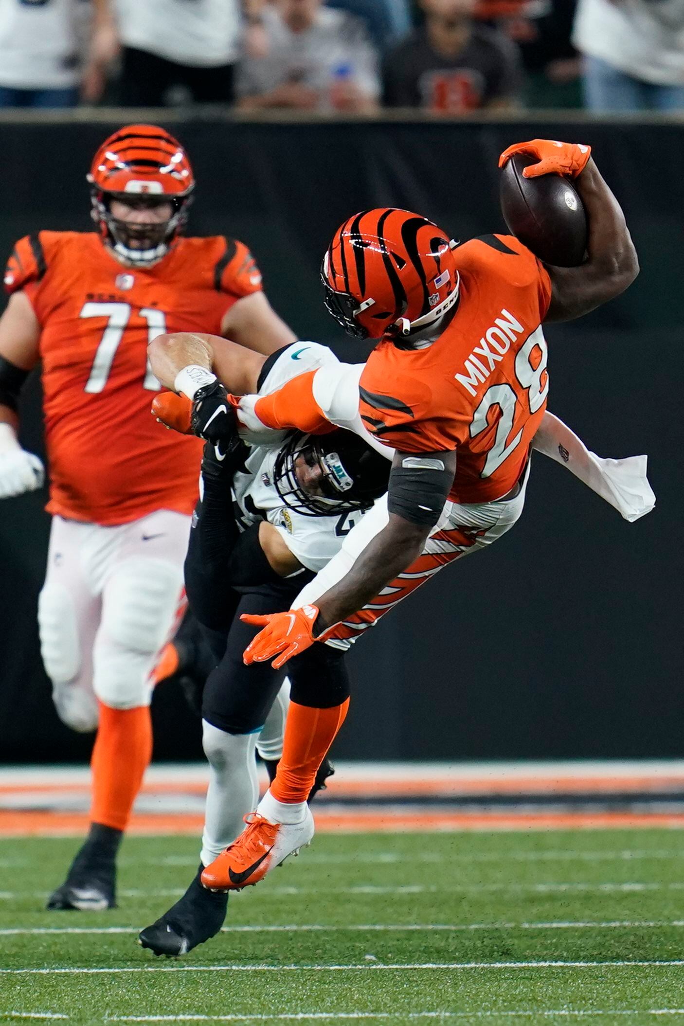 Bengals' Evan McPherson ends rough kicking day with premature