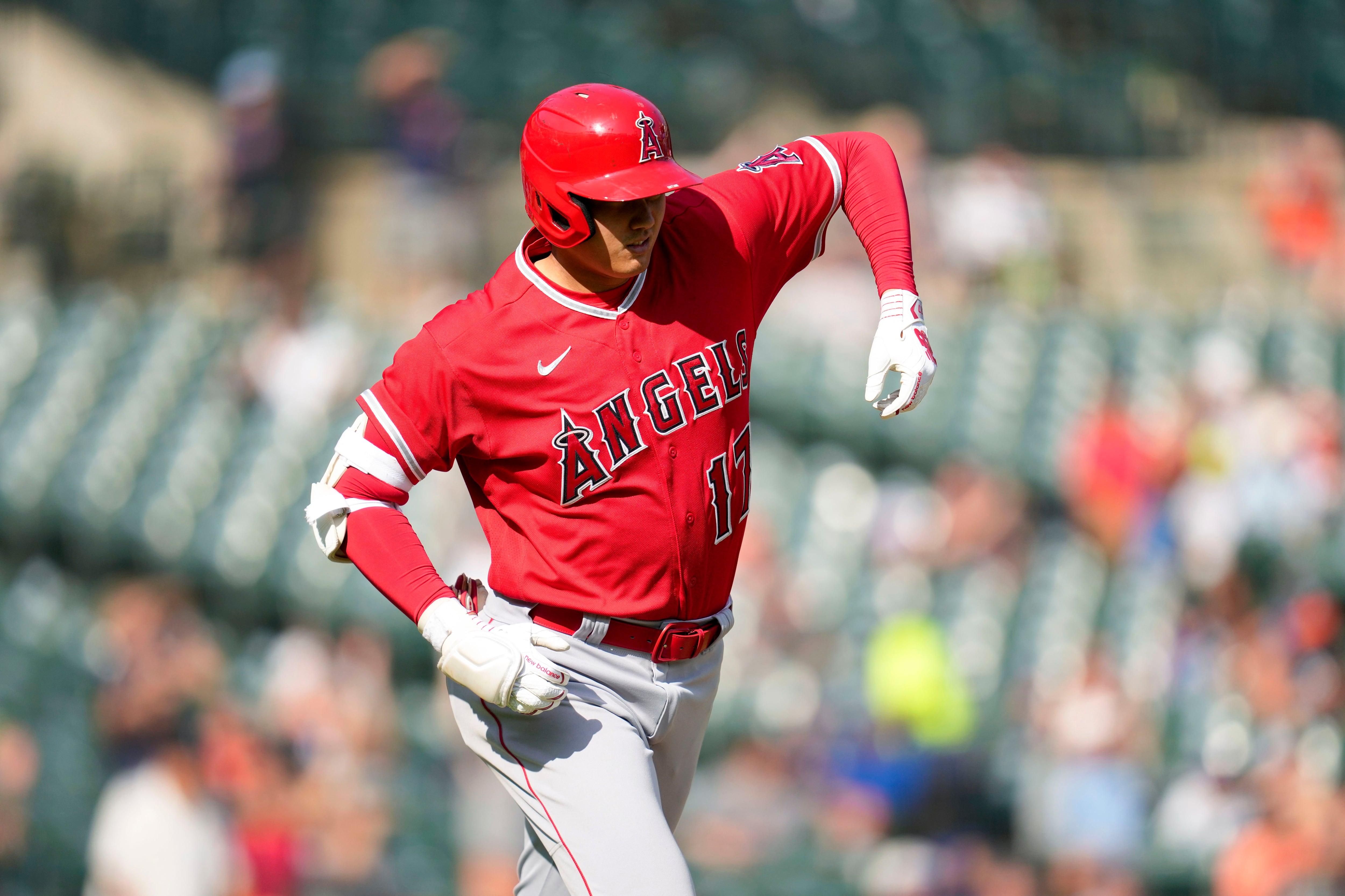 Angels say they won't trade Shohei Ohtani. He celebrates with a 1-hitter, 2  homers