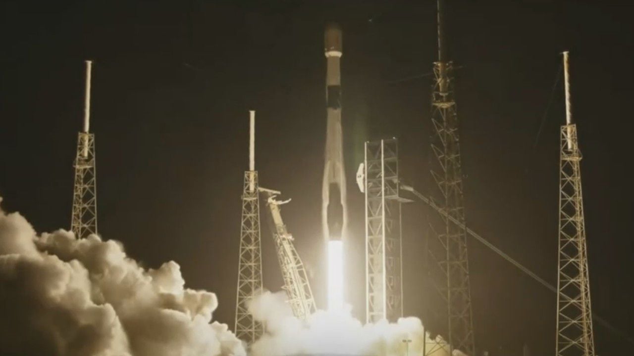 WATCH LIVE at 2:57 A.M.: SpaceX preps for overnight launch from Florida Space Coast thumbnail
