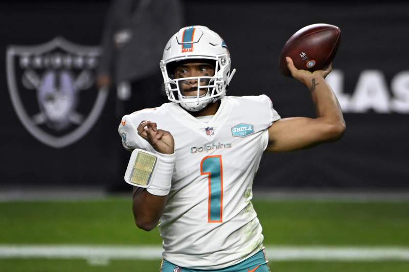 They set the tone for us' - Tua Tagovailoa on Dolphins defense helping them  defeat Giants, 31-16
