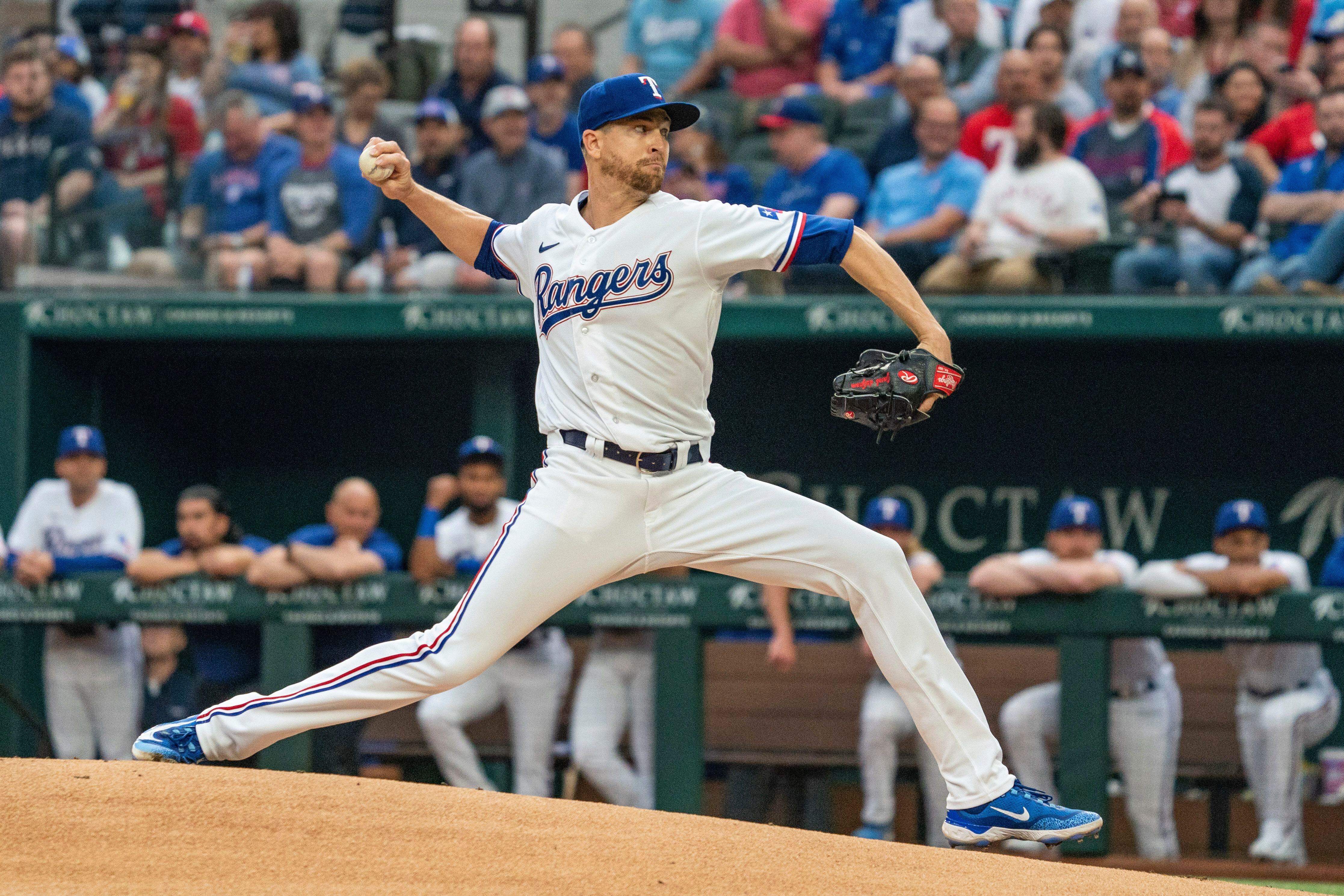 Jacob deGrom's lethal spring training debut with Rangers has fans