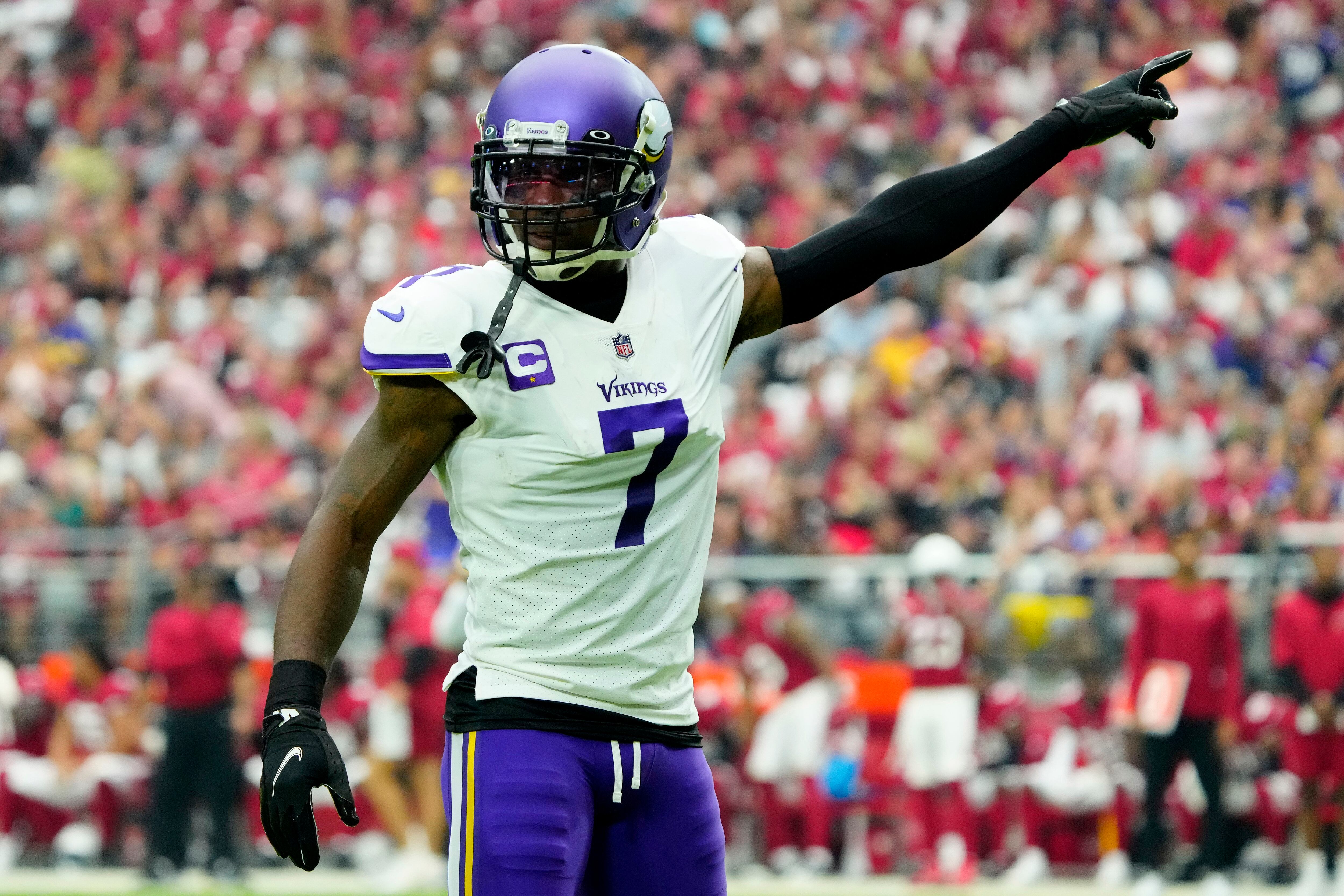 Vikings still could re-sign Patrick Peterson but Anthony Barr