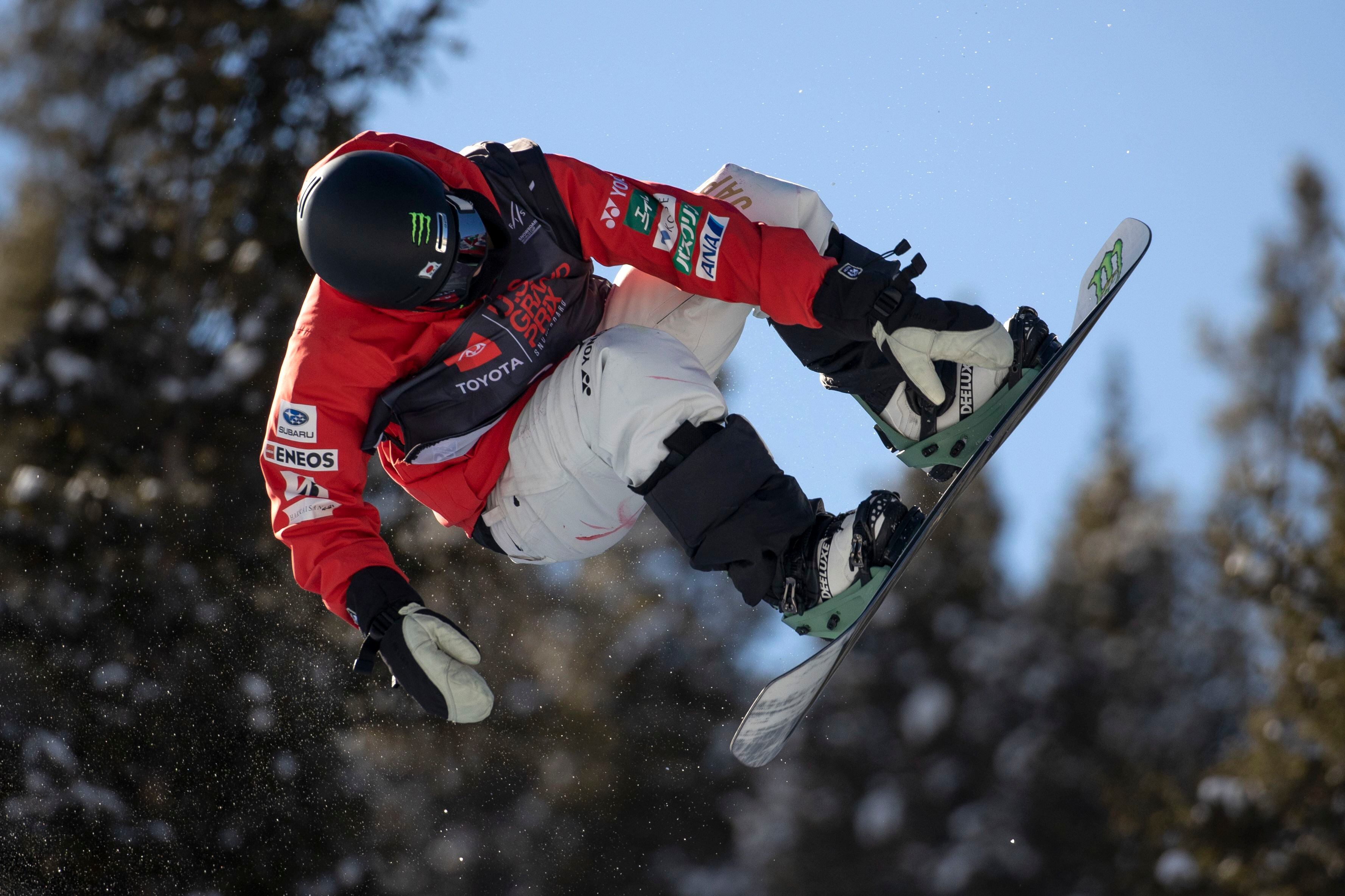Shaun White snags place in Copper Mountain halfpipe finals