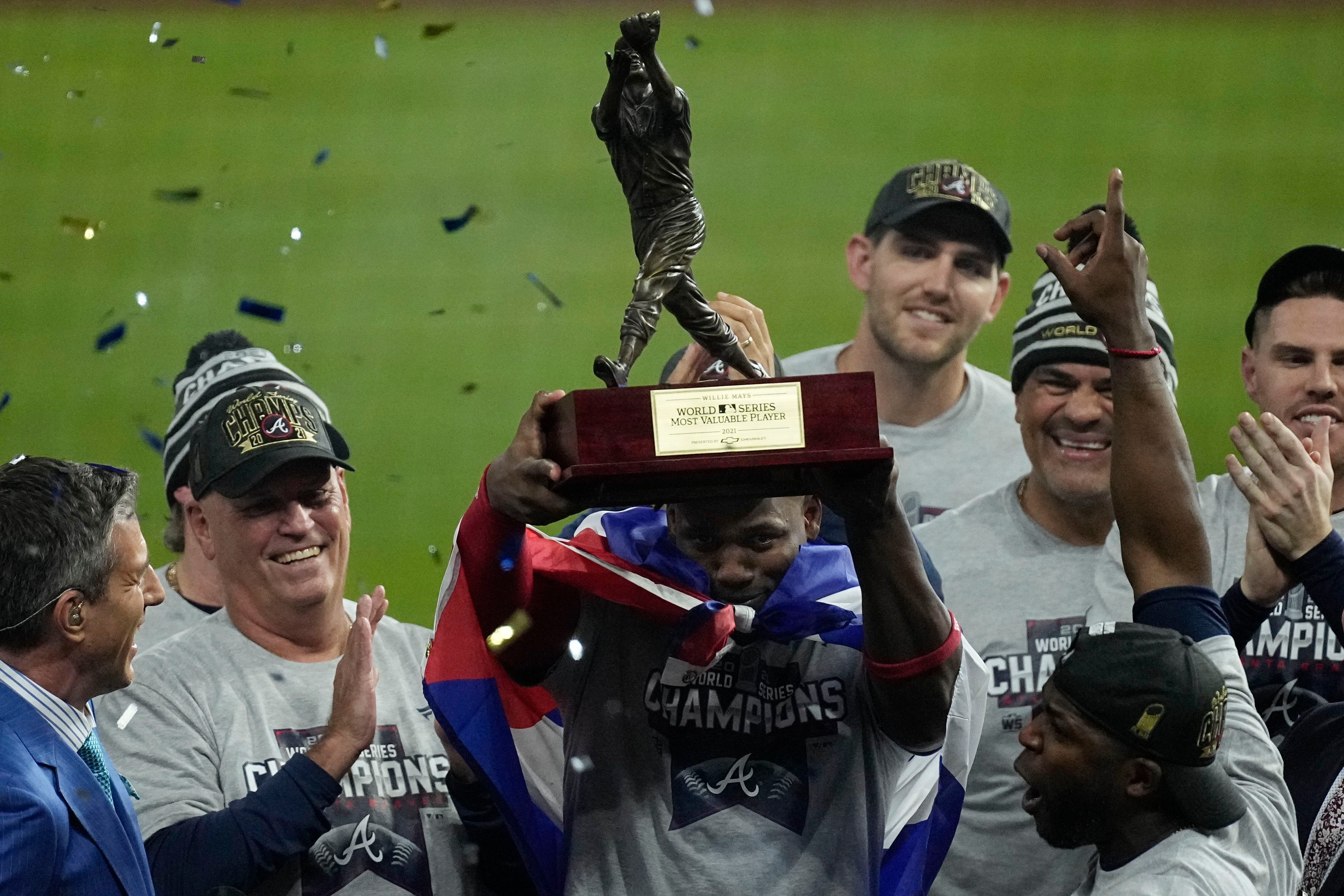 Baseball GIFs on X: Great shot of Jorge Soler watching Dansby Swanson's  home run.  / X