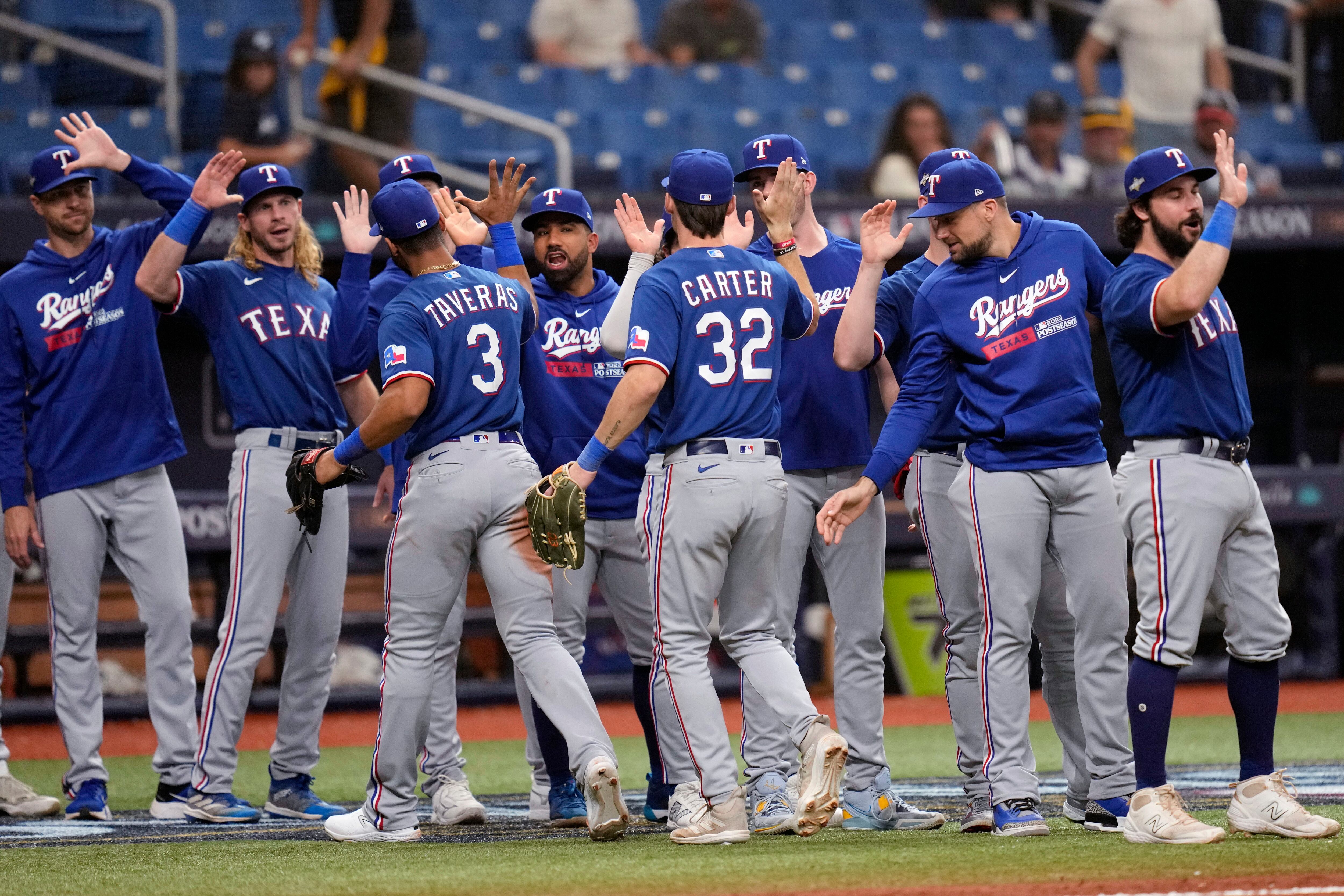 Aroldis Chapman Twice Records Fastest Pitch By Texas Rangers