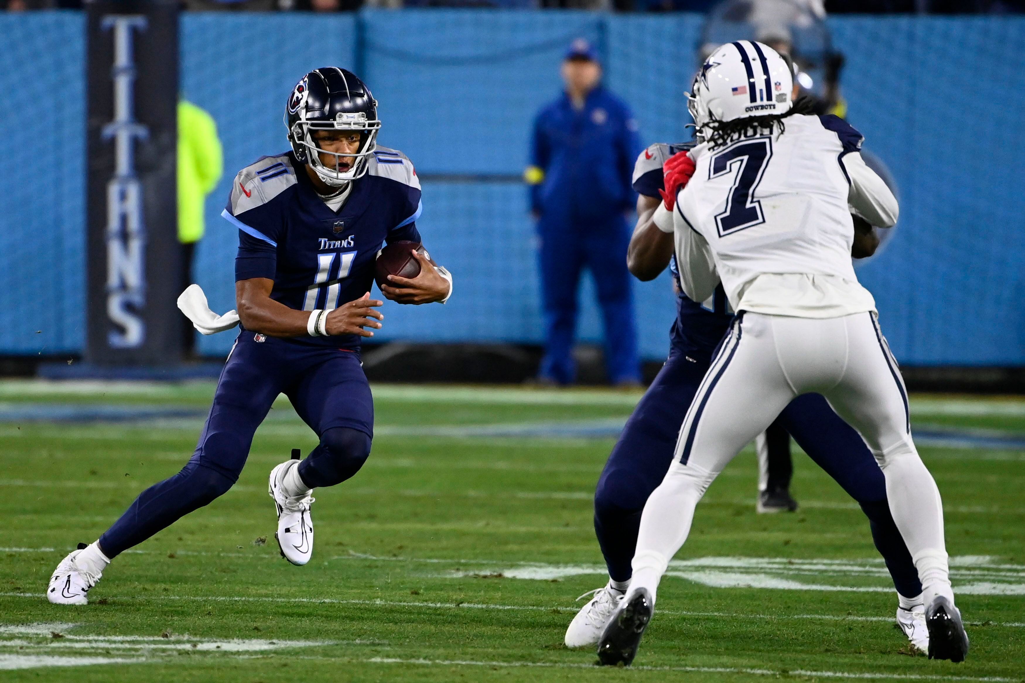 Dallas Cowboys 27-13 Tennessee Titans: Dak Prescott throws two TDs as  Cowboys keep the pressure on Philadelphia with Titans win, NFL News