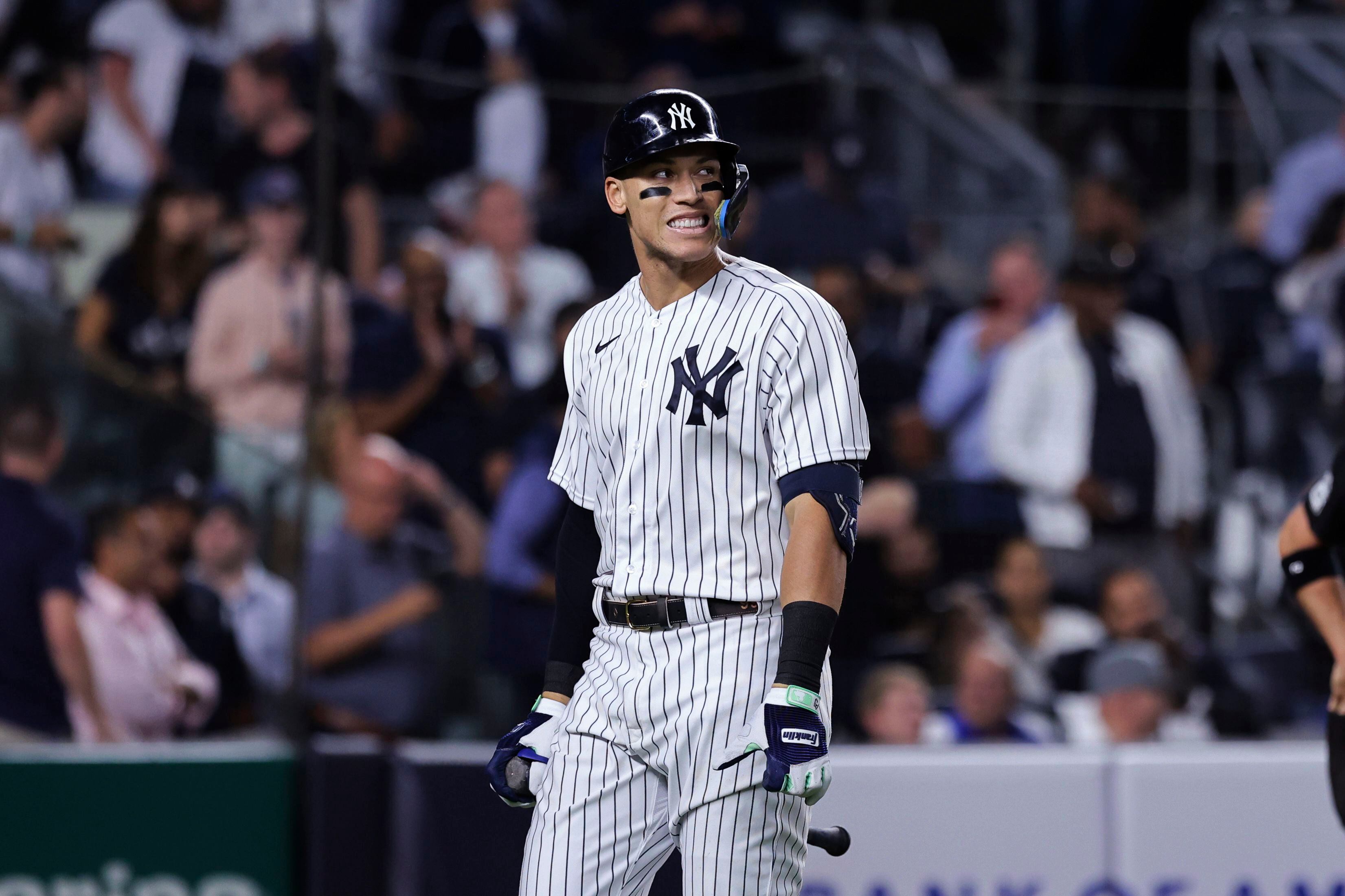 Aaron Judge 2nd fastest to 200 HRs, Yankees beat Royals 8-2