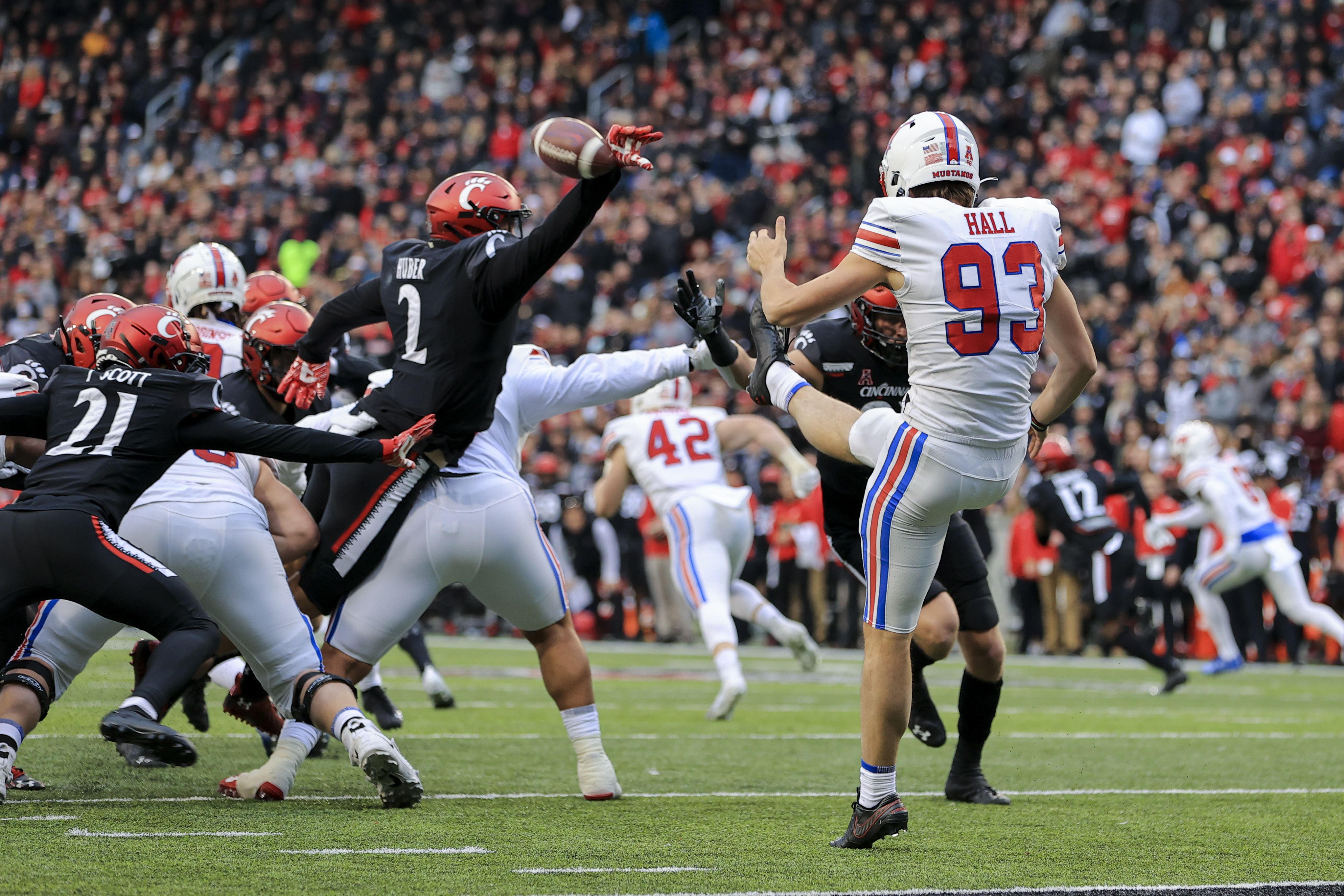 Cincinnati Football on X: 🚨 𝗦𝗖𝗛𝗘𝗗𝗨𝗟𝗘 𝗥𝗘𝗟𝗘𝗔𝗦𝗘 🚨 Update  your calendar