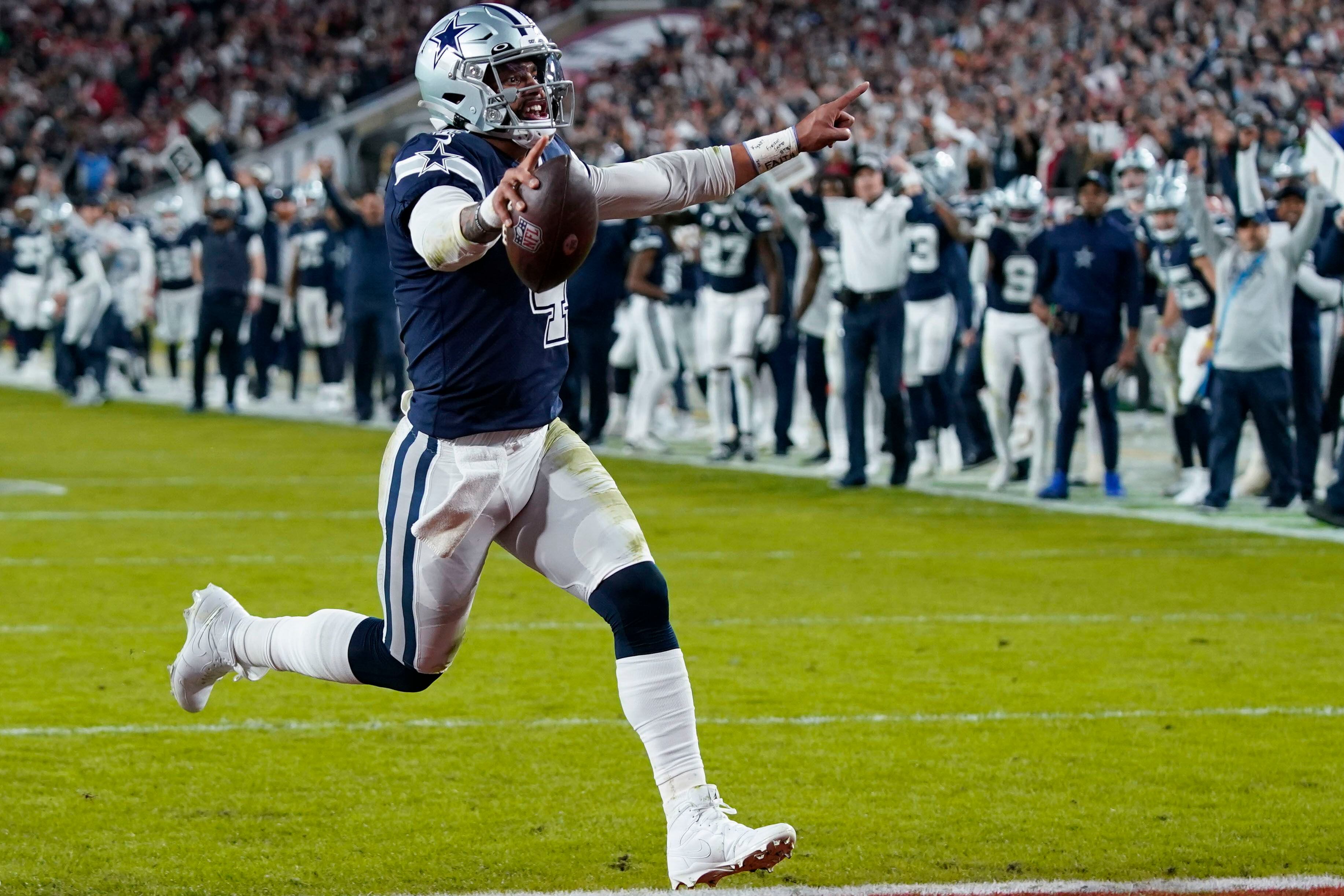 Cowboys QB Dak Prescott finds Hendershot for TD