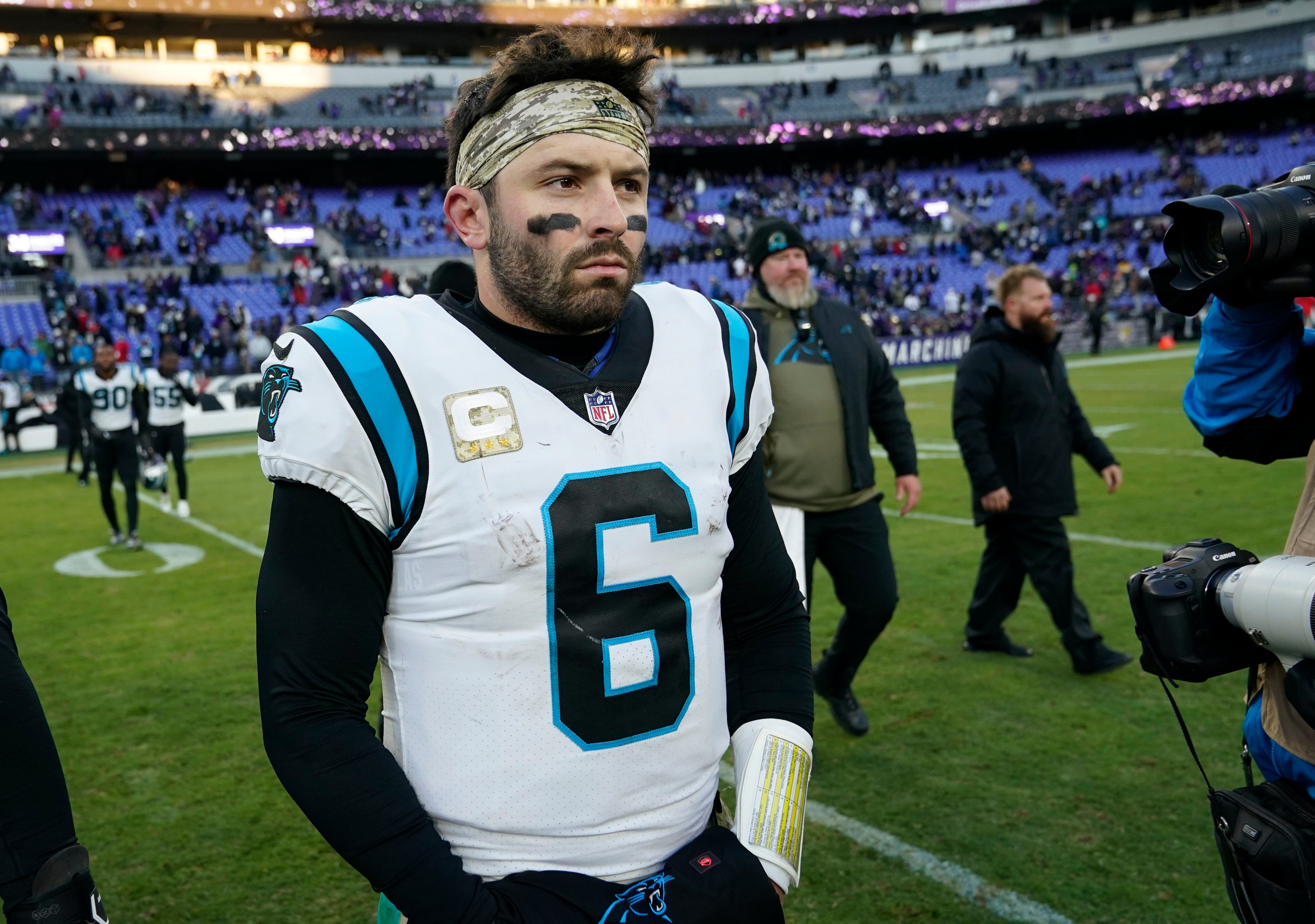 QB Baker Mayfield to start for Panthers in Week 11, P.J. Walker