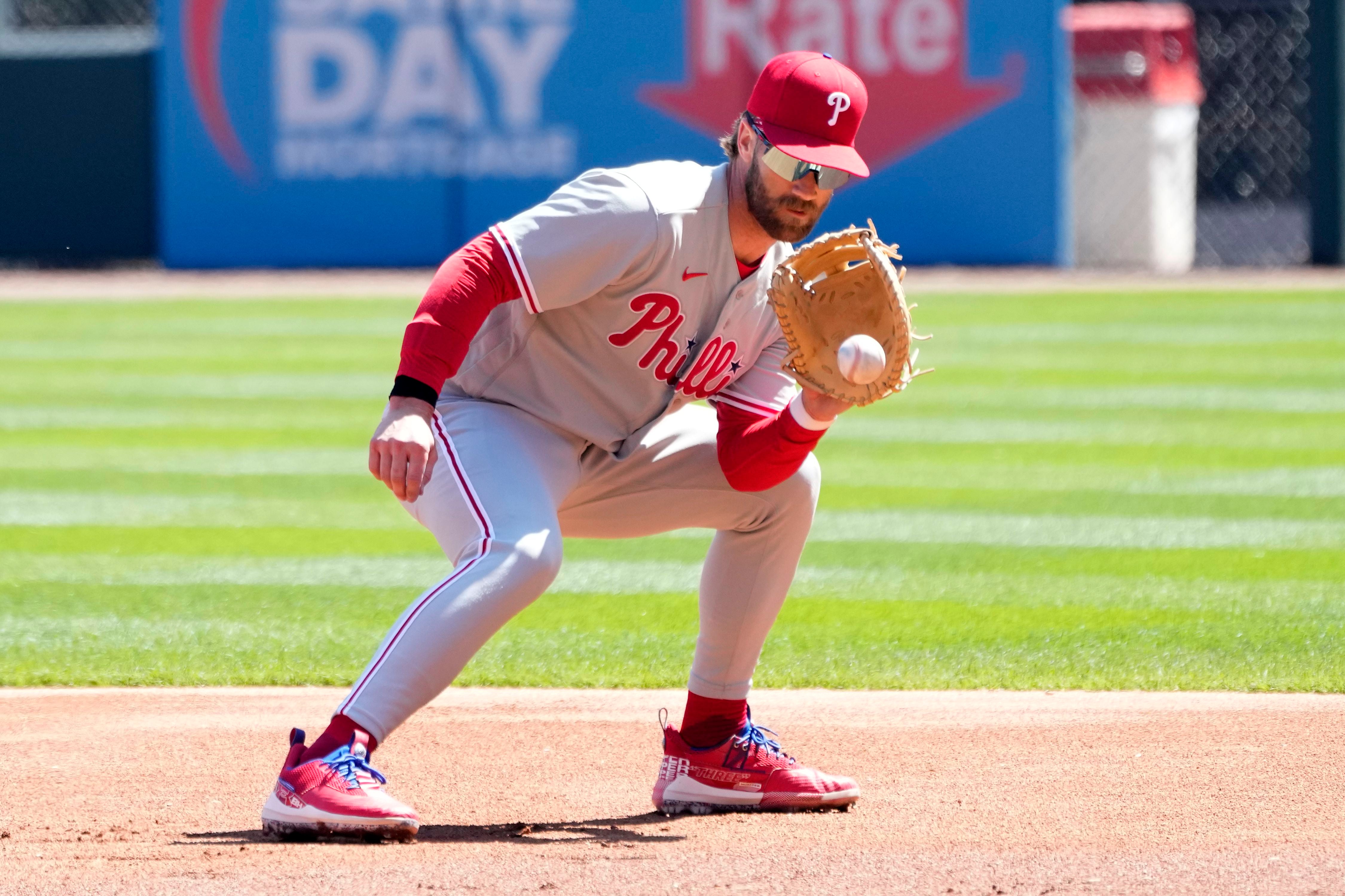 Phillies slugger Bryce Harper to get elbow checked next week