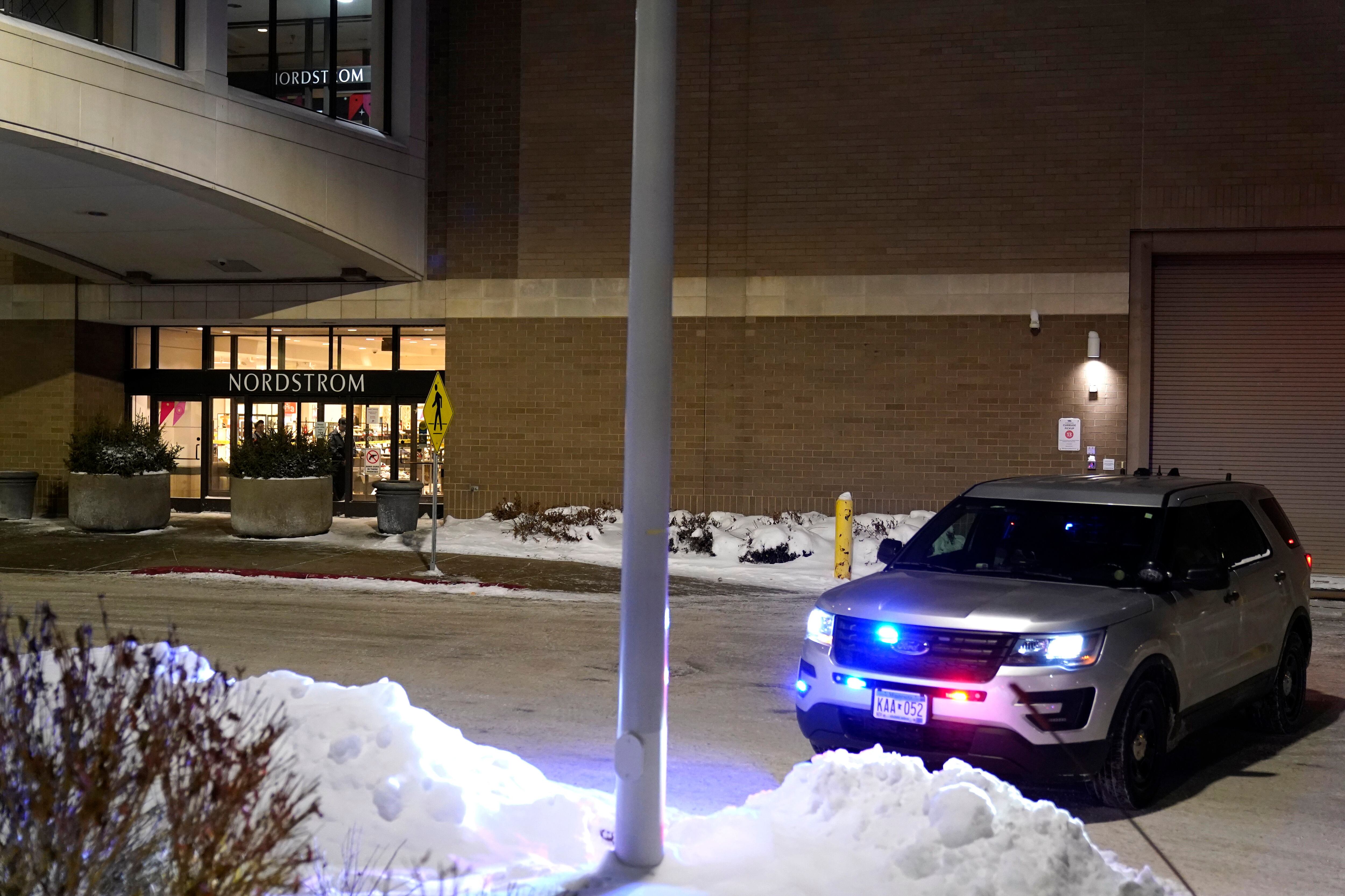 Nordstrom in Northpark Mall in Dallas evacuated as cops probe 'threats made  to several stores' after disturbing reports