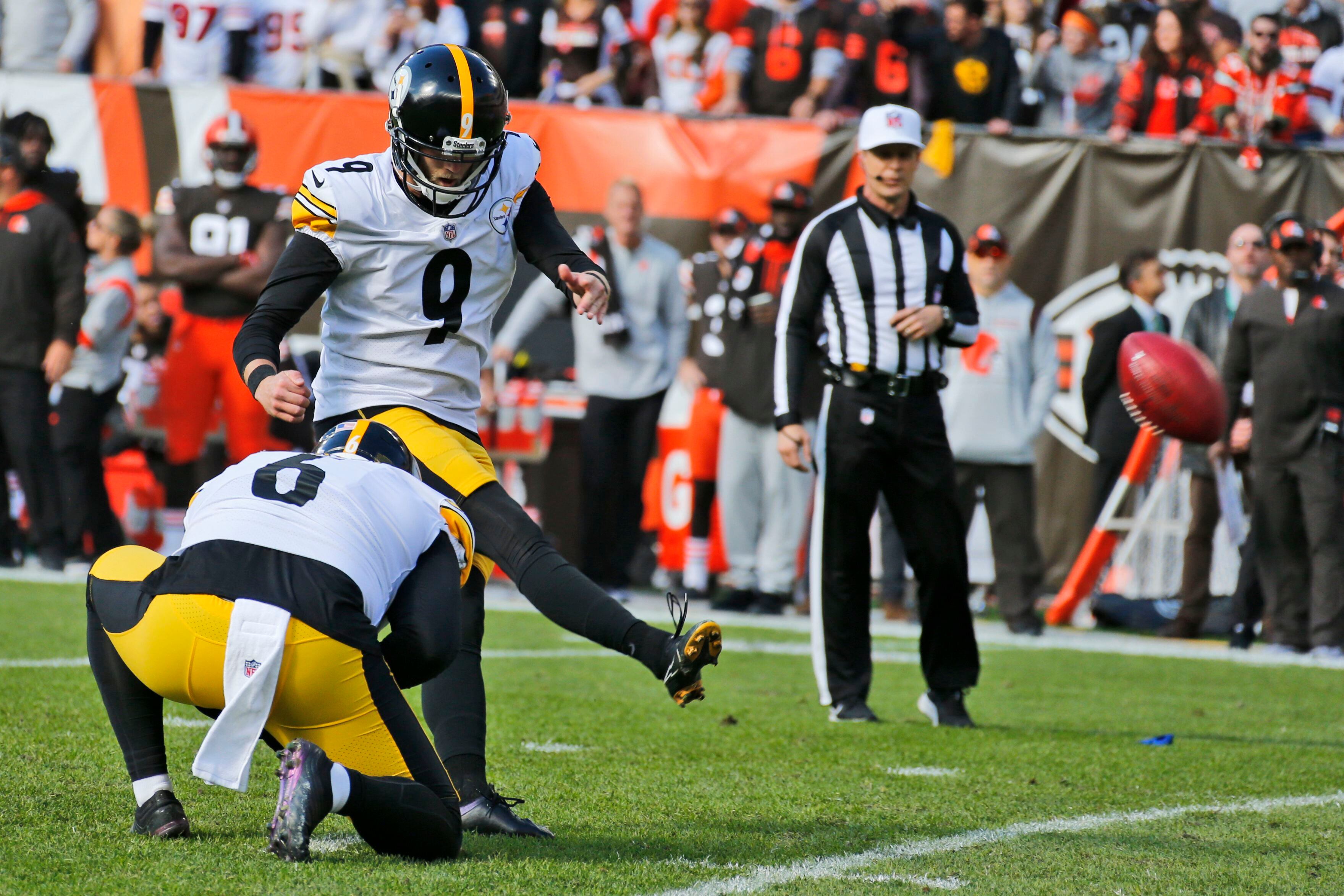 PHOTOS: Browns fall to Steelers on Halloween, 15-10