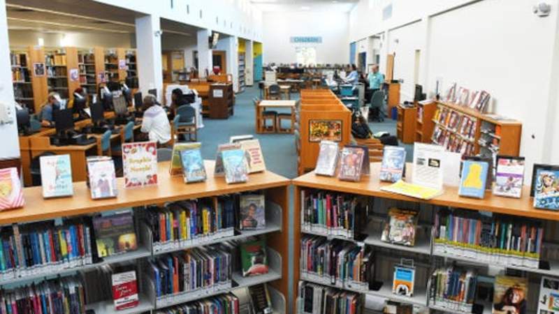 Library Bearing Mlk S Name In Melbourne Strives To Live Up To Dream Of Education Community Connection