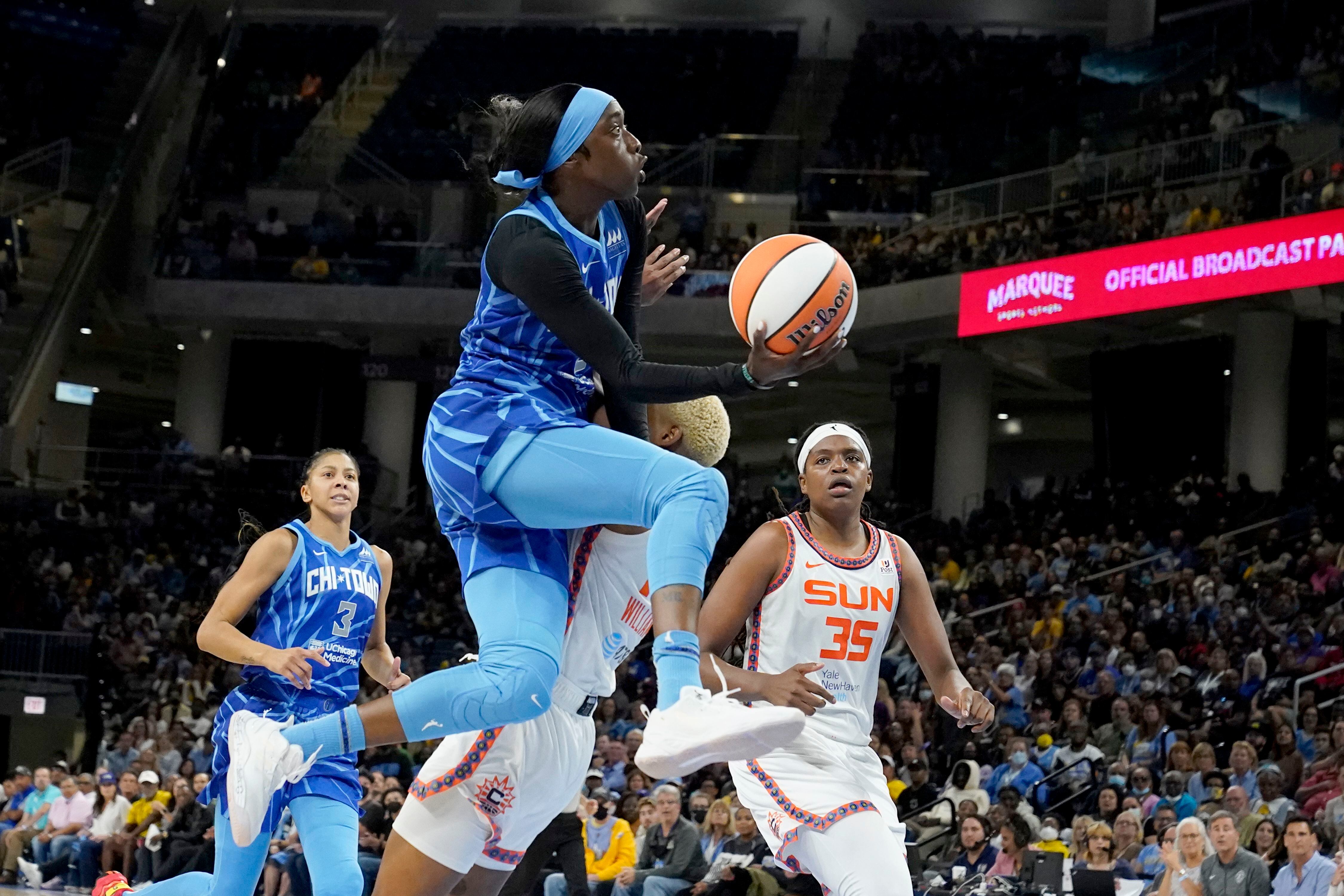 Candace Parker makes WNBA history as Chicago Sky beat Connecticut Sun