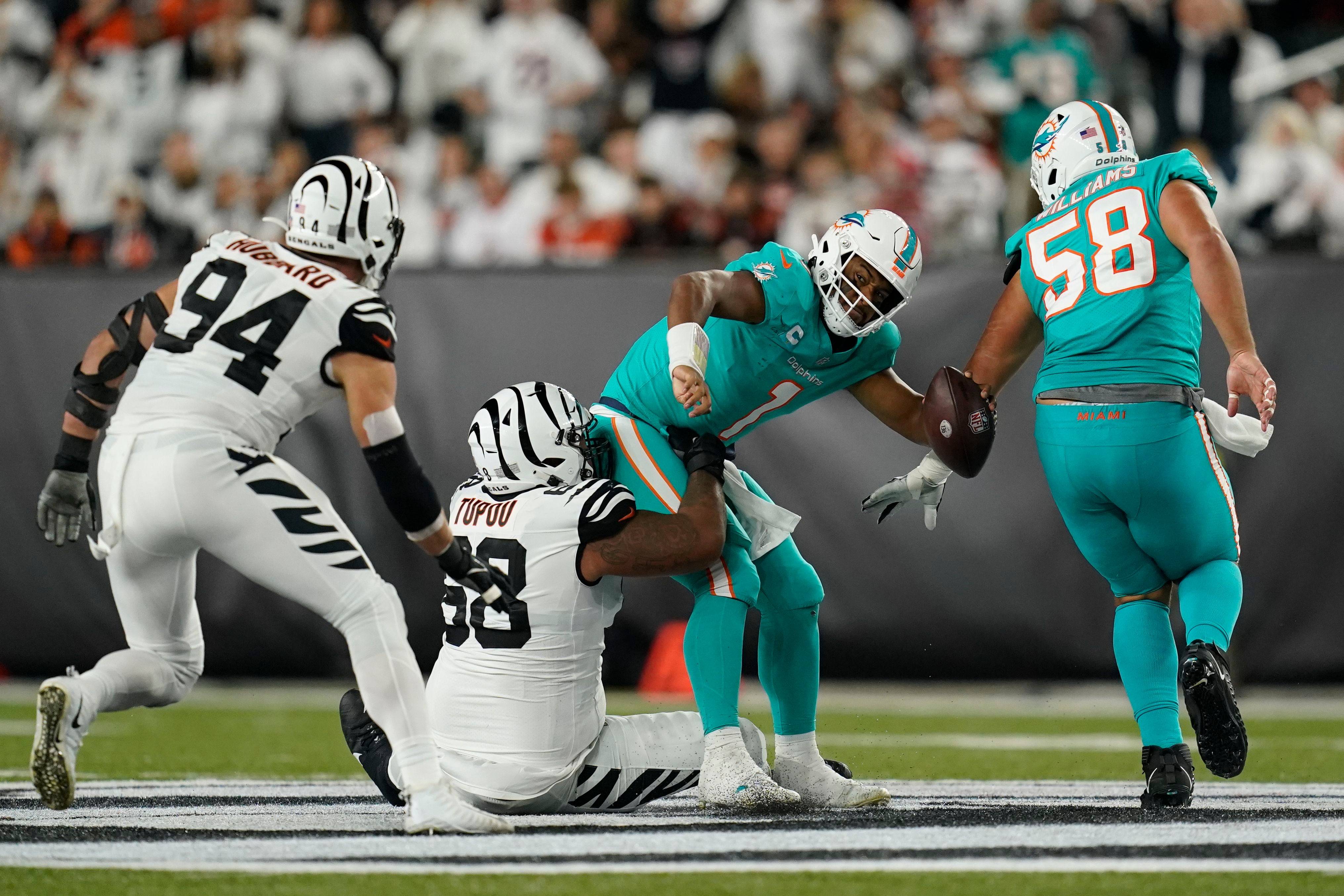 Jets run past Dolphins 40-17, snap 12-game skid vs. AFC East - Seattle  Sports