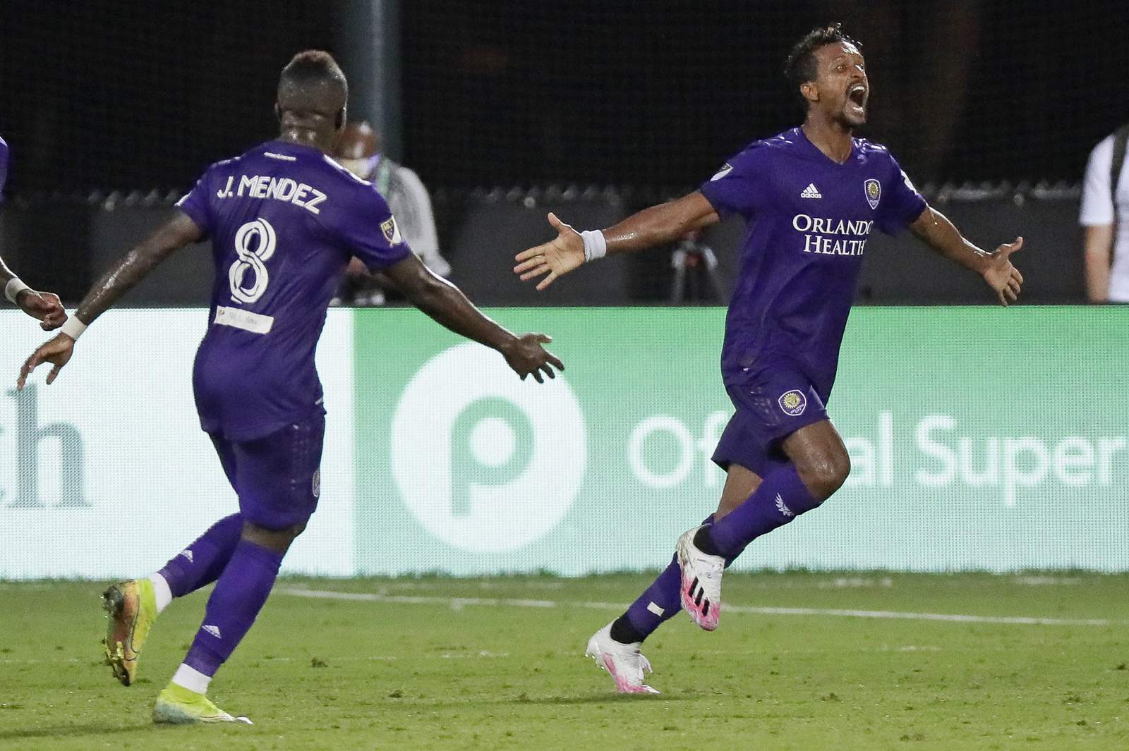 Orlando City takes top spot after 1-1 draw with Philadelphia