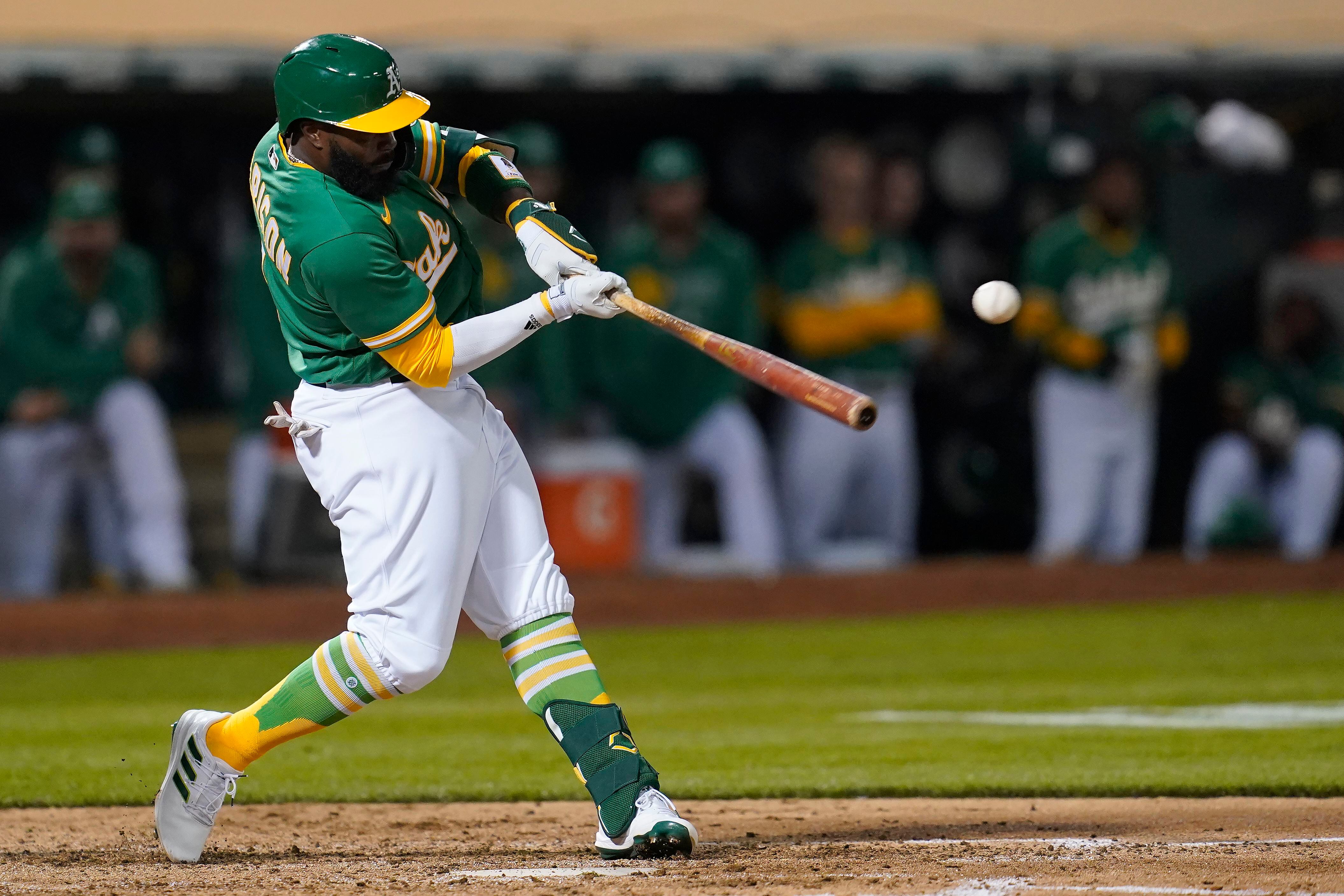 Reports: Former A's outfielders Mark Canha, Starling Marte to sign