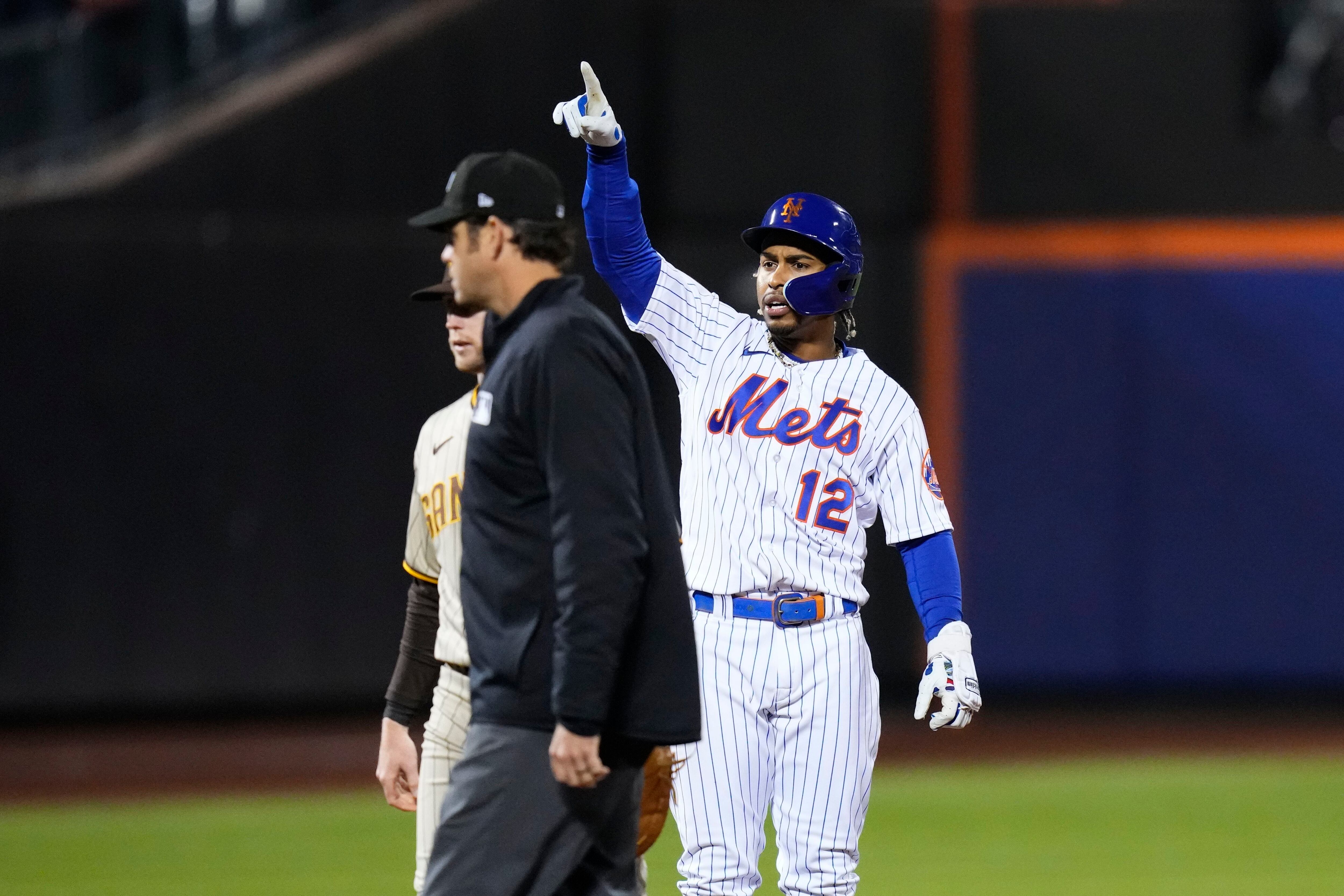 Scherzer rebounds, Mets blank Padres 5-0 in playoff rematch