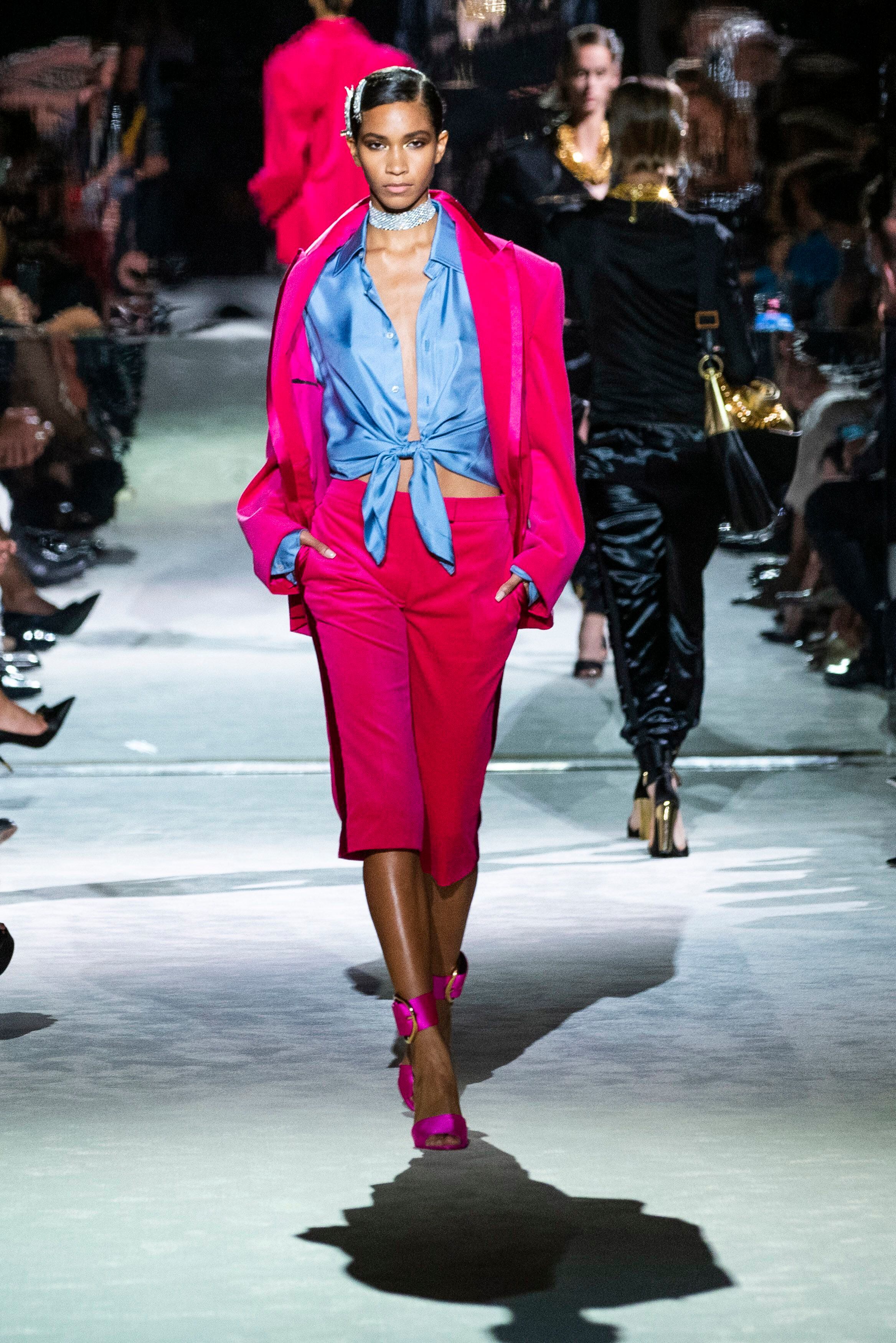 Tom Ford Closes New York Fashion Week With a Lavish, Disco-Inspired Show -  EBONY