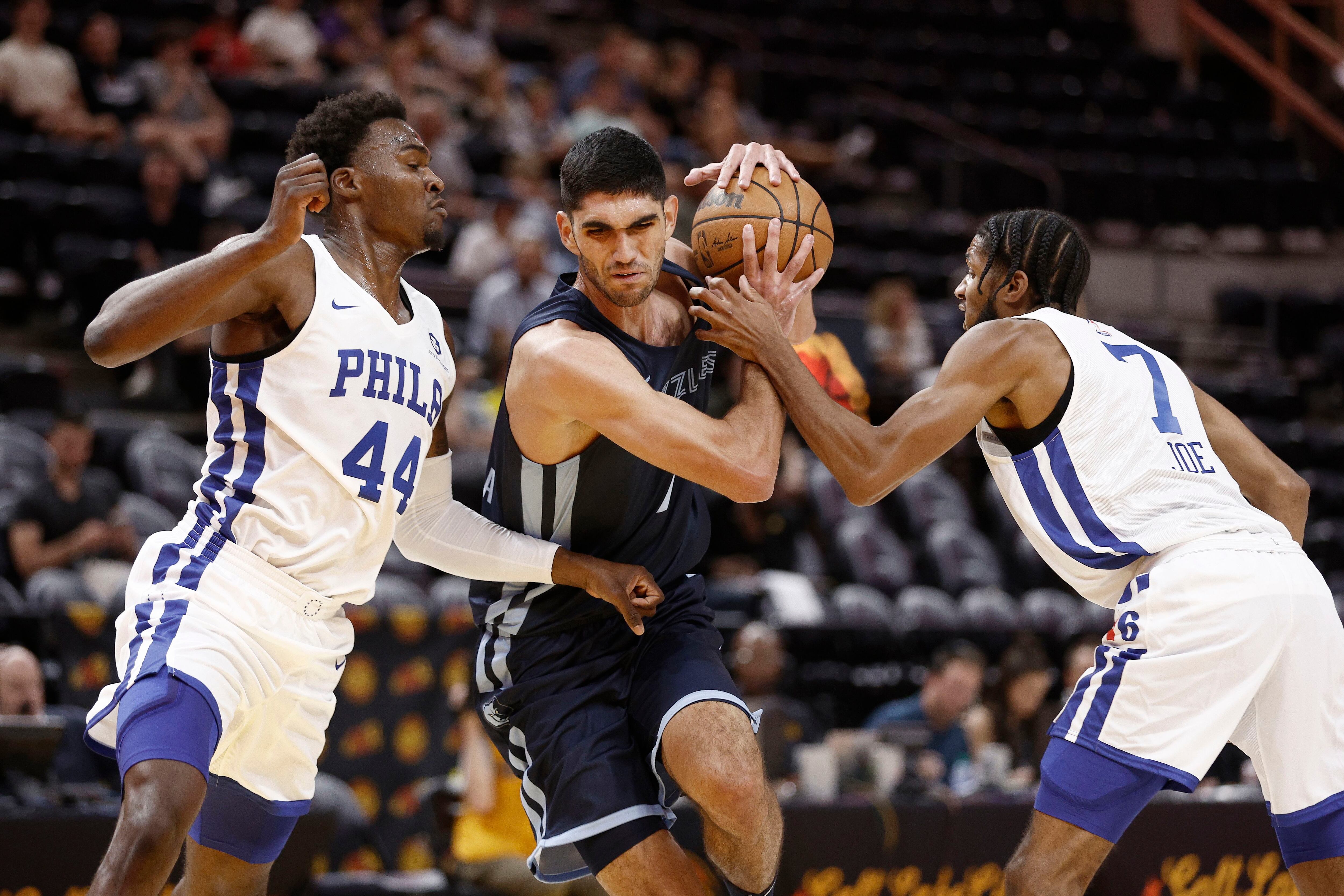 No. 2 overall pick Chet Holmgren shines in NBA Summer League debut