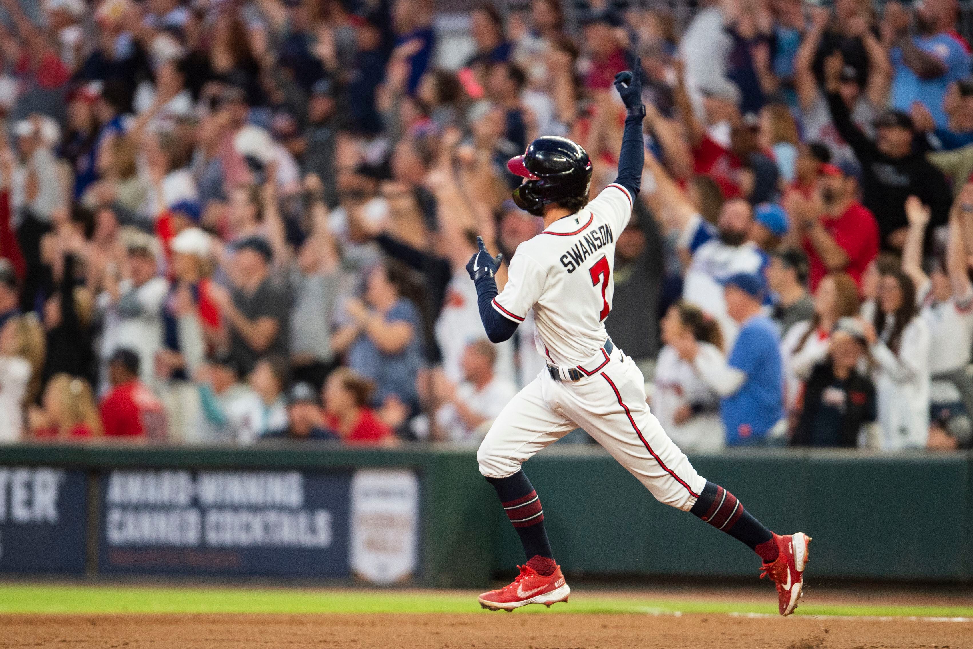 Braves sweep Mets, take 2-game lead in East with 3 remaining