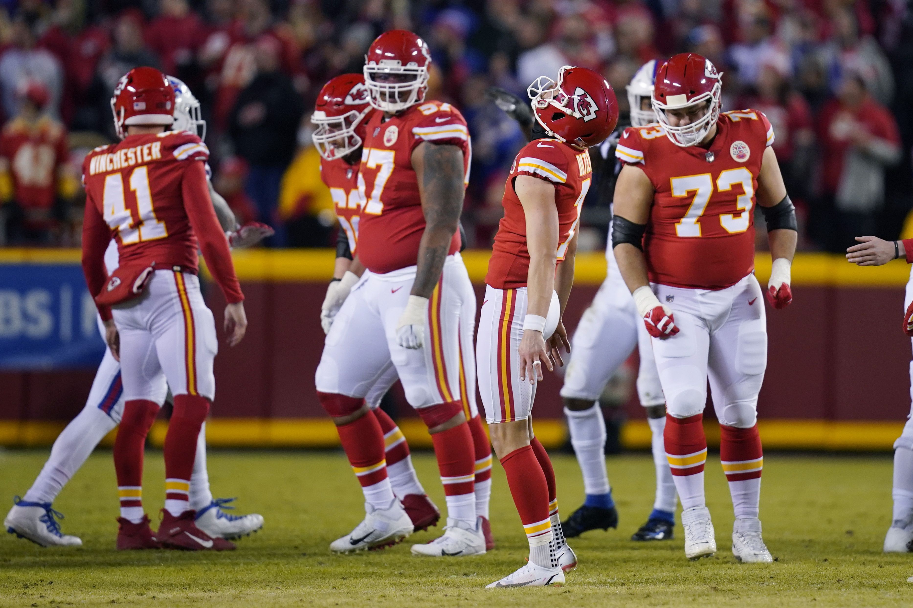 Chiefs rally past Buffalo 42-36 in OT in wild playoff game, Sports