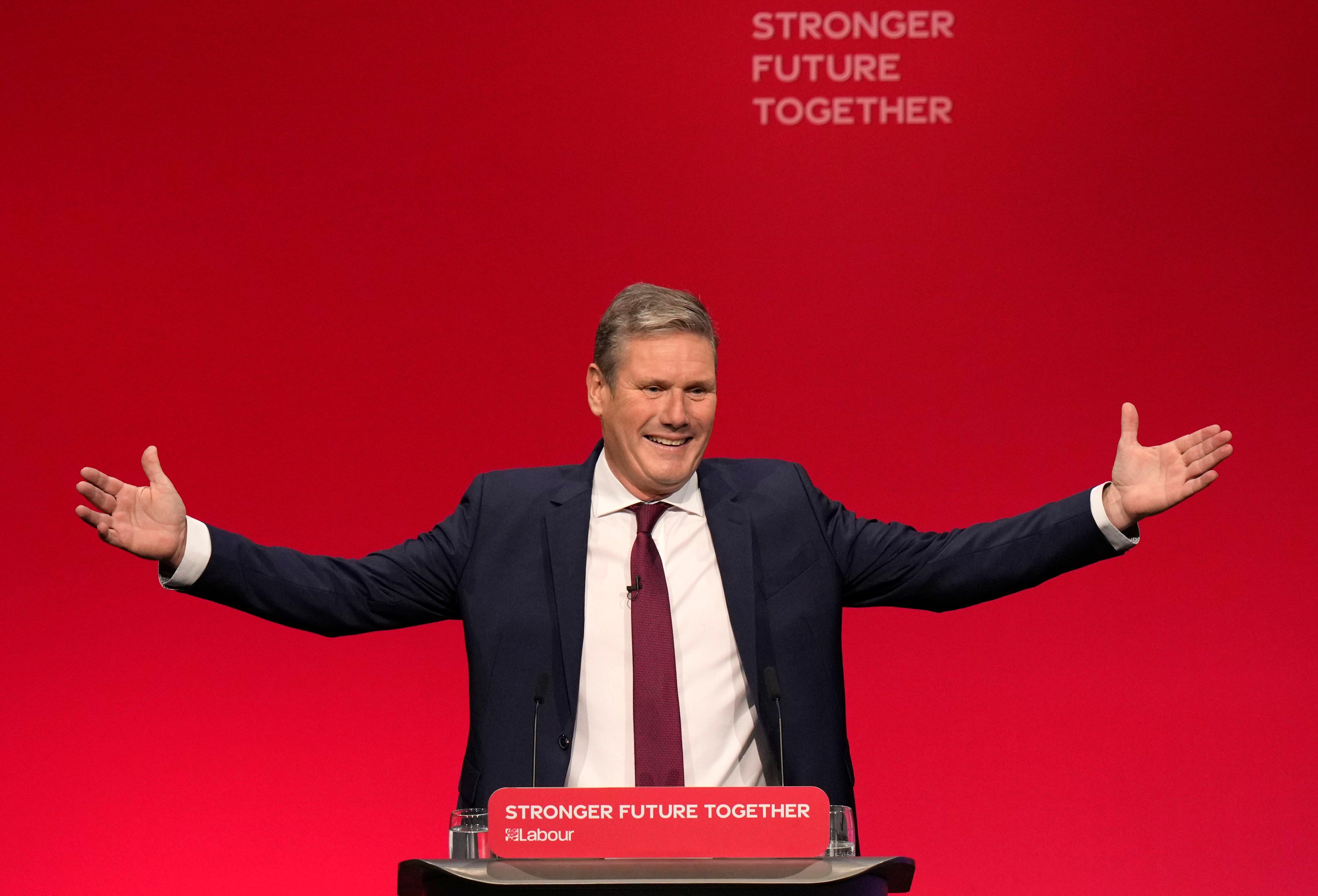 He's derided as dull, but Keir Starmer becomes UK prime minister with a sensational victory thumbnail