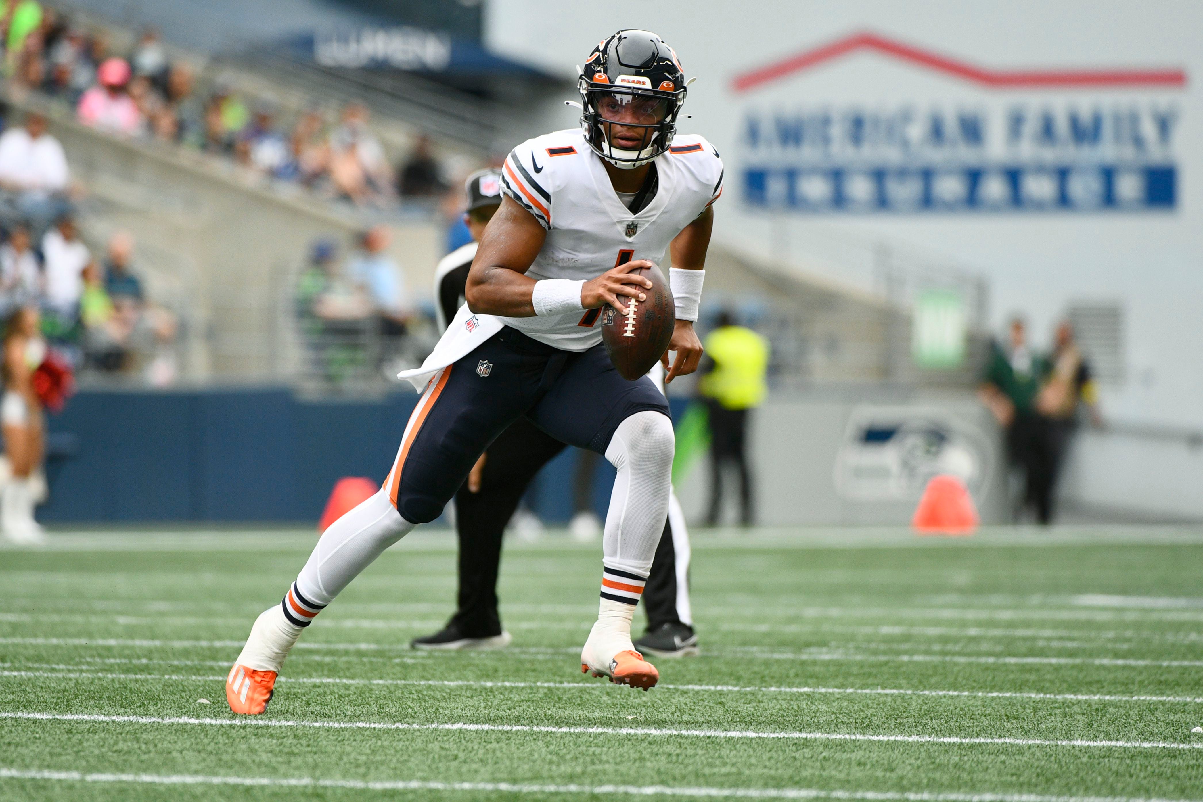 Smith, error-prone Seahawks struggle in 27-11 loss to Bears