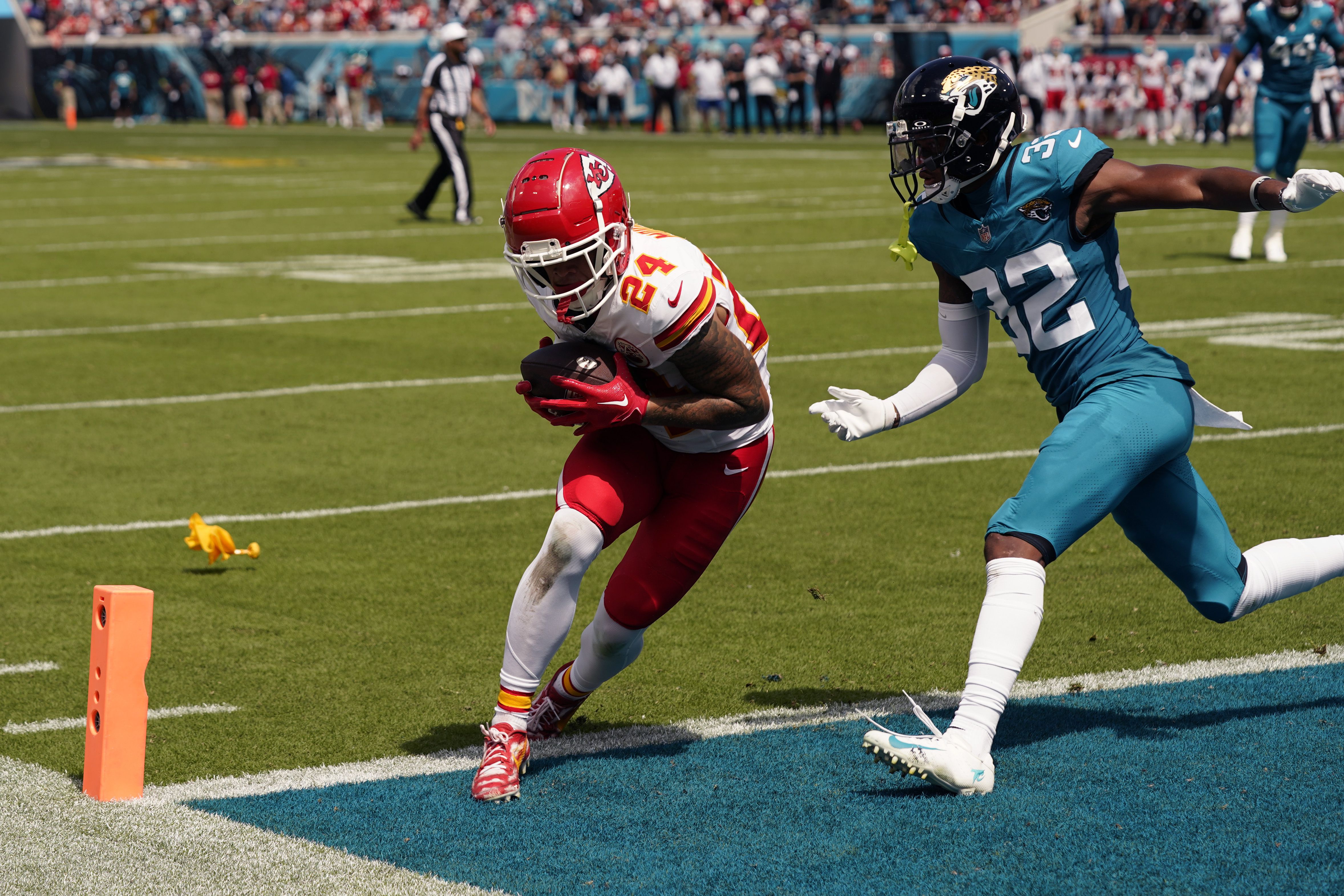 NFL Week 2: Patrick Mahomes, Chiefs get past early mistakes to beat Jaguars,  avoid 0-2 start