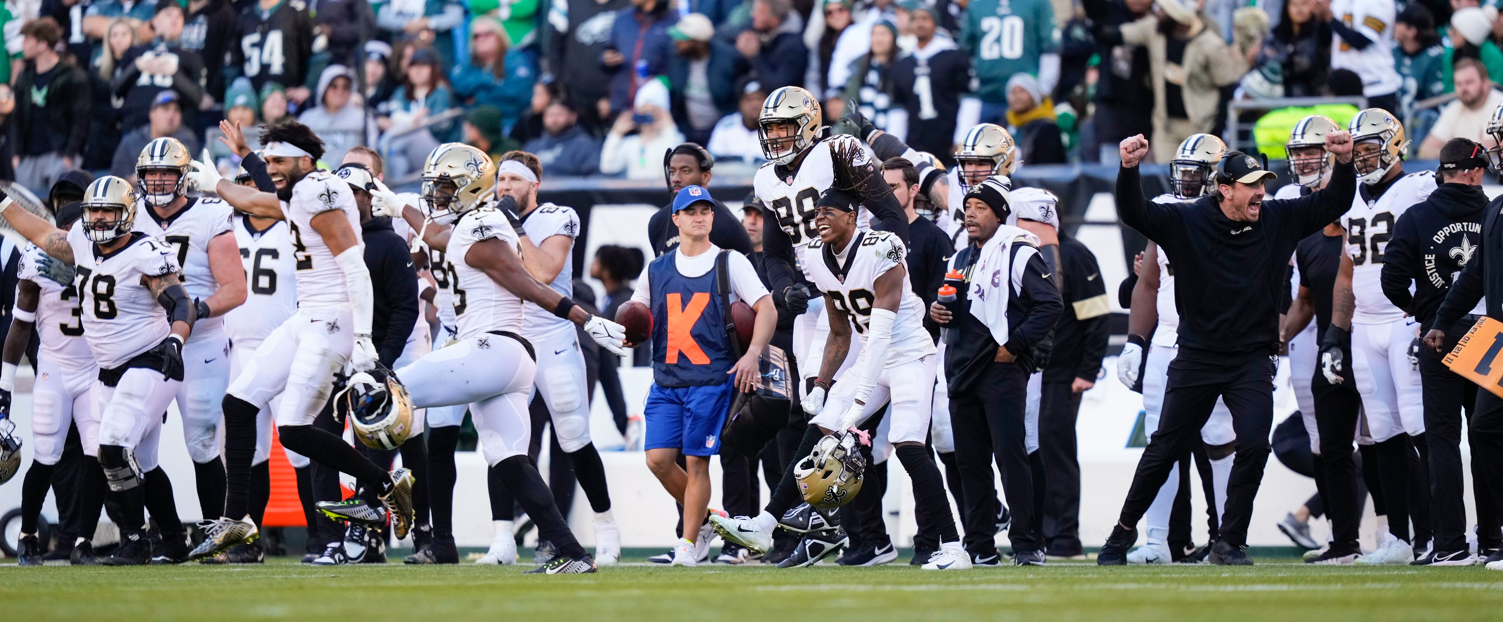 Saints Win 20-10 in Philly, Deny Eagles Top Spot in NFC