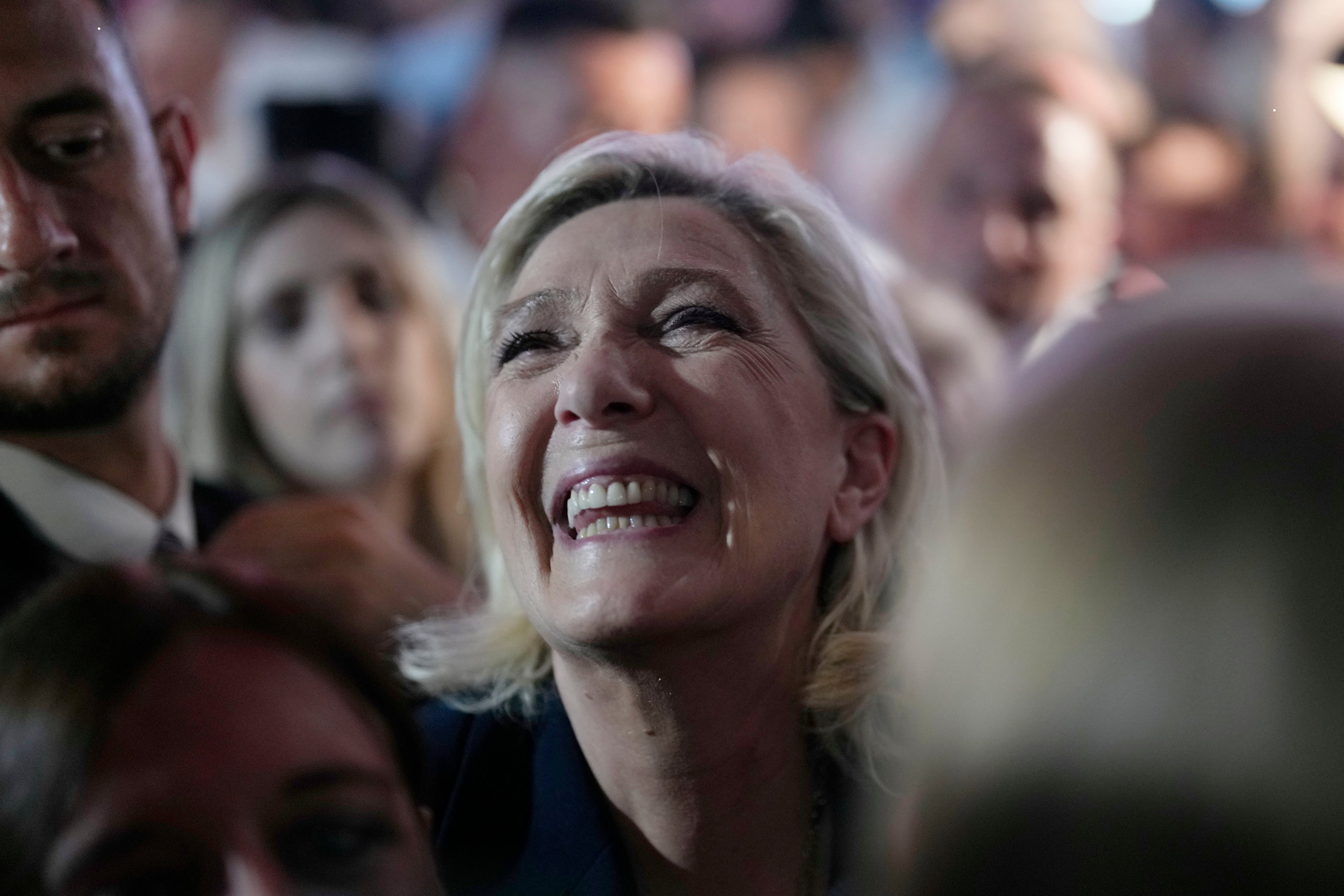 French far right ahead in 1st round of snap elections. Here's how runoff works and what comes next thumbnail