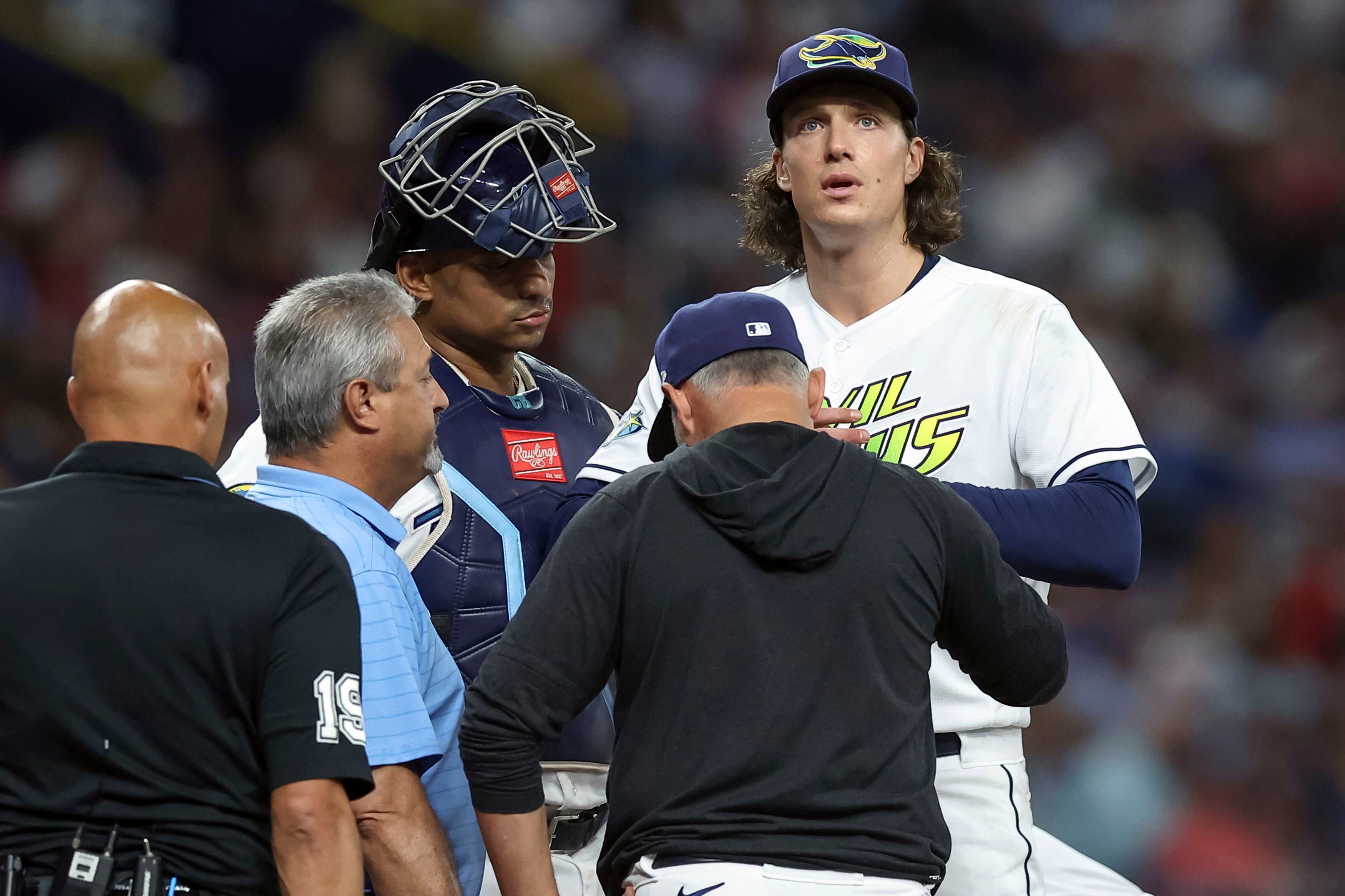 Majors-leading Braves beat the Rays 2-1 in a matchup of teams with