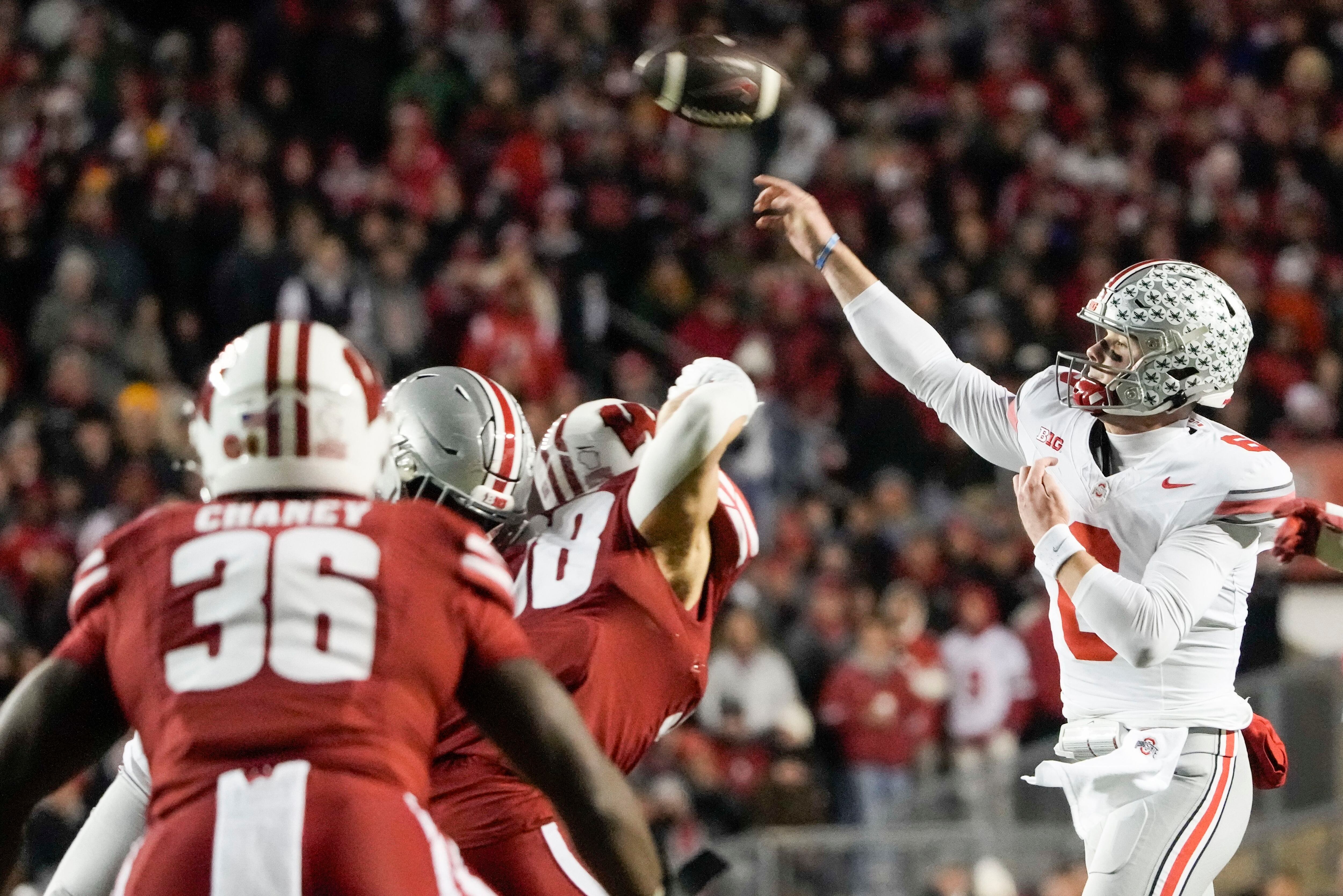 Harrison, Henderson lead unbeaten and No. 3-ranked Ohio State to