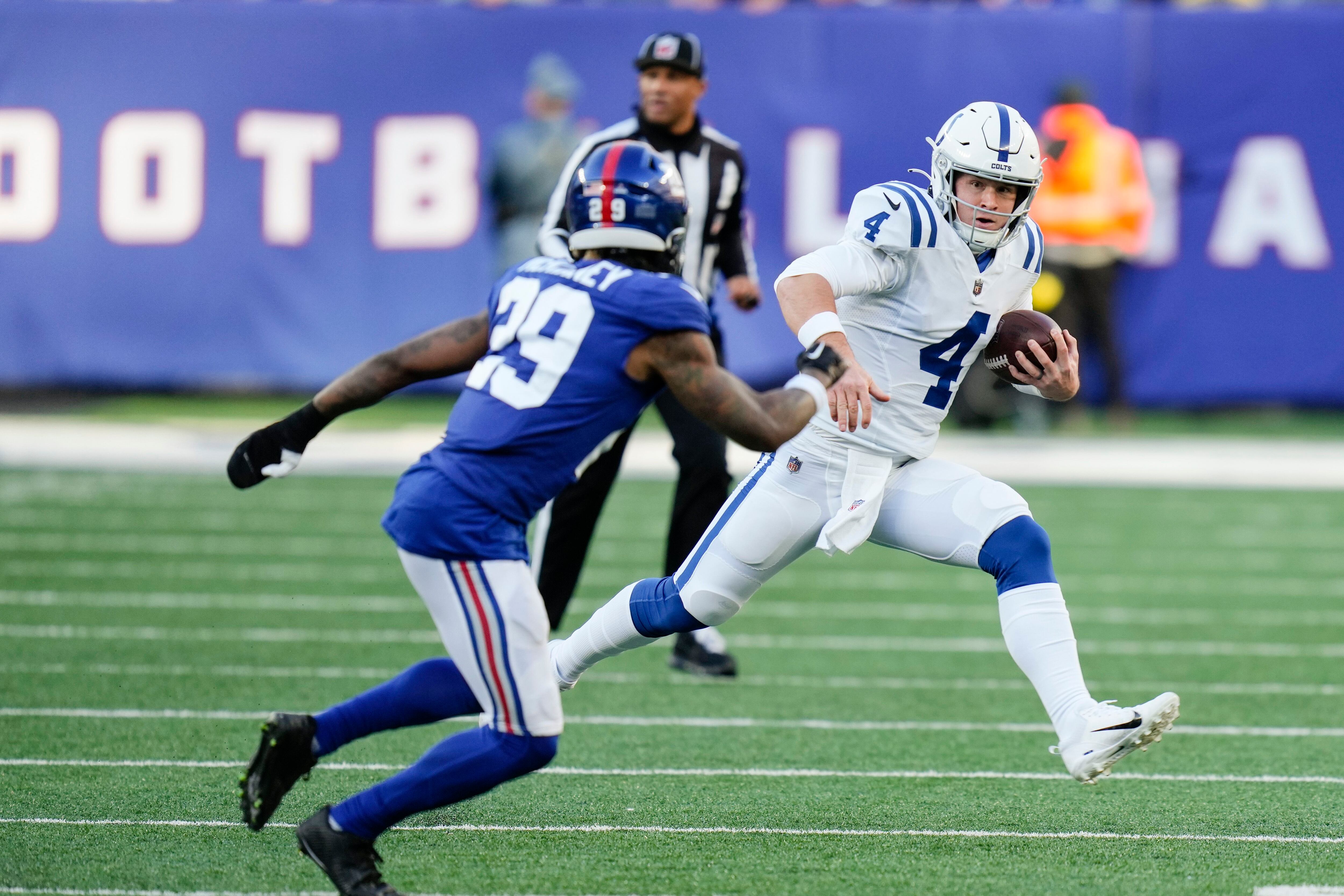 Colts' Foles carted off vs. Giants after Thibodeaux sack