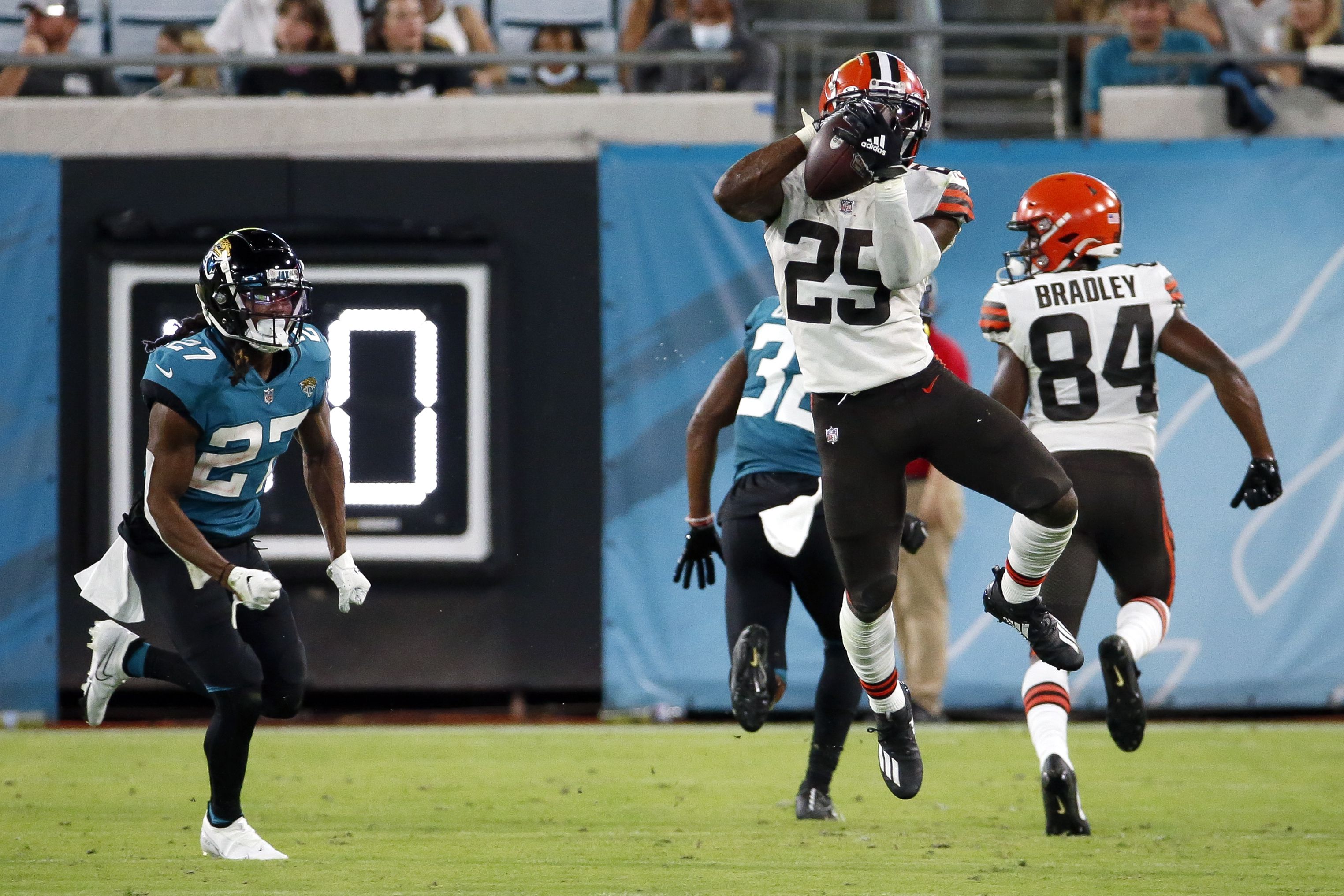 Trevor Lawrence makes preseason debut during 23-13 loss to Browns