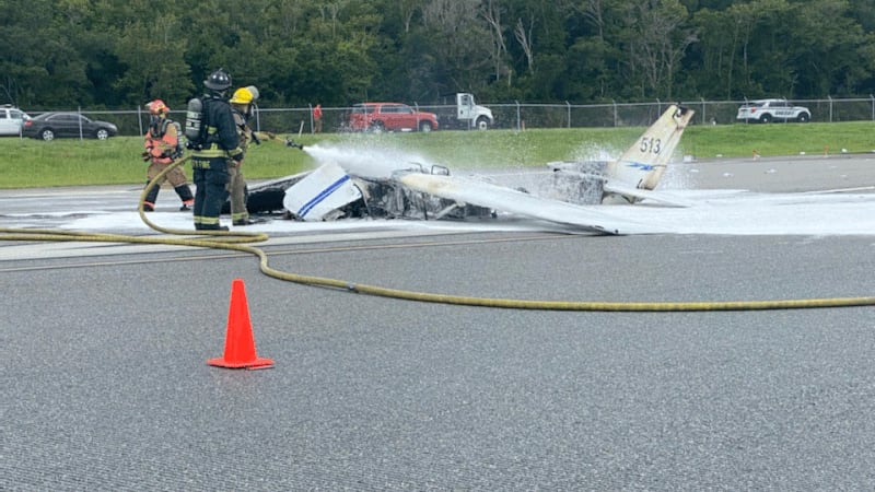2 killed in plane crash at St. Augustine airport, deputies say