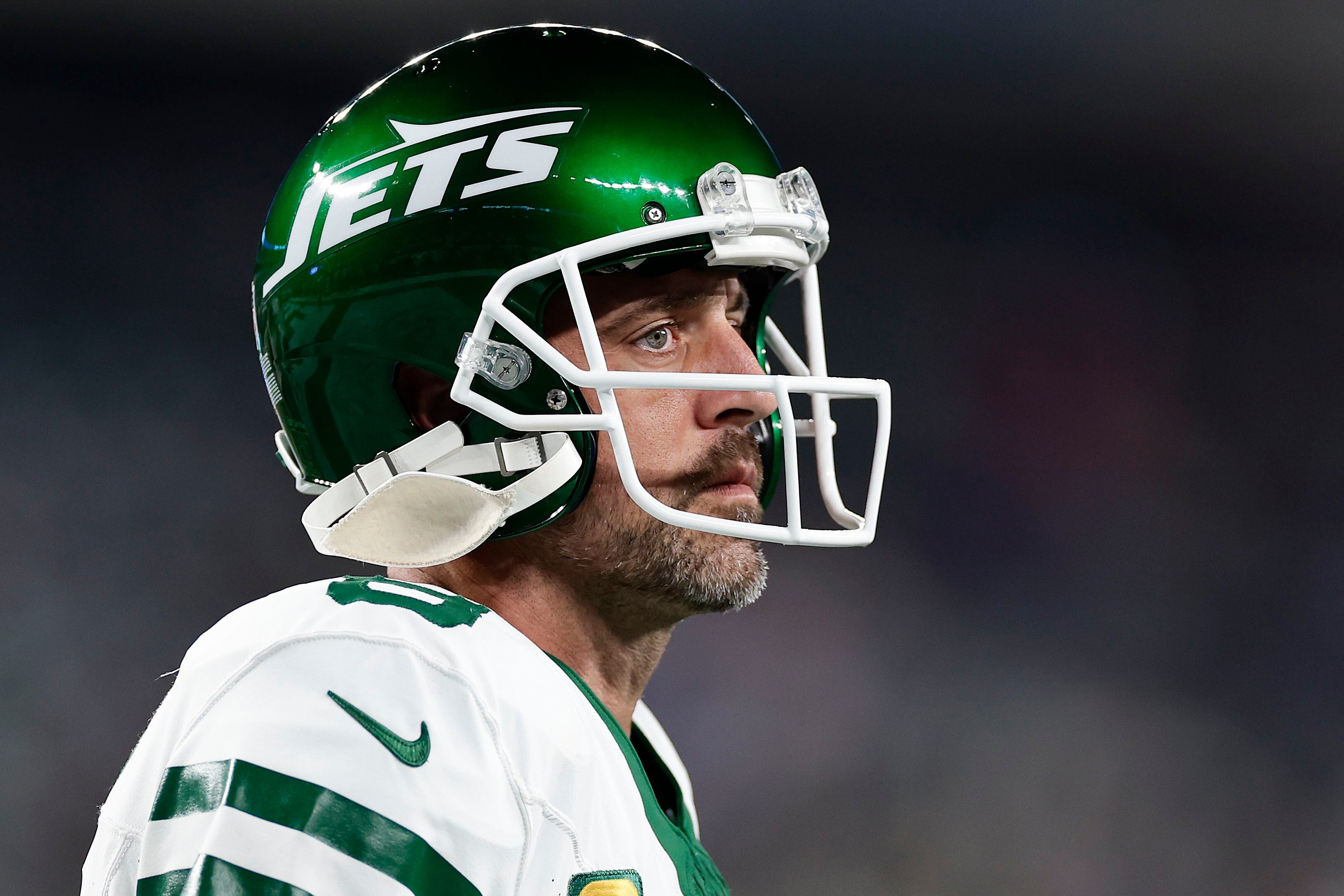 Aaron Rodgers rules New York: his Jets jersey tops NFL sales