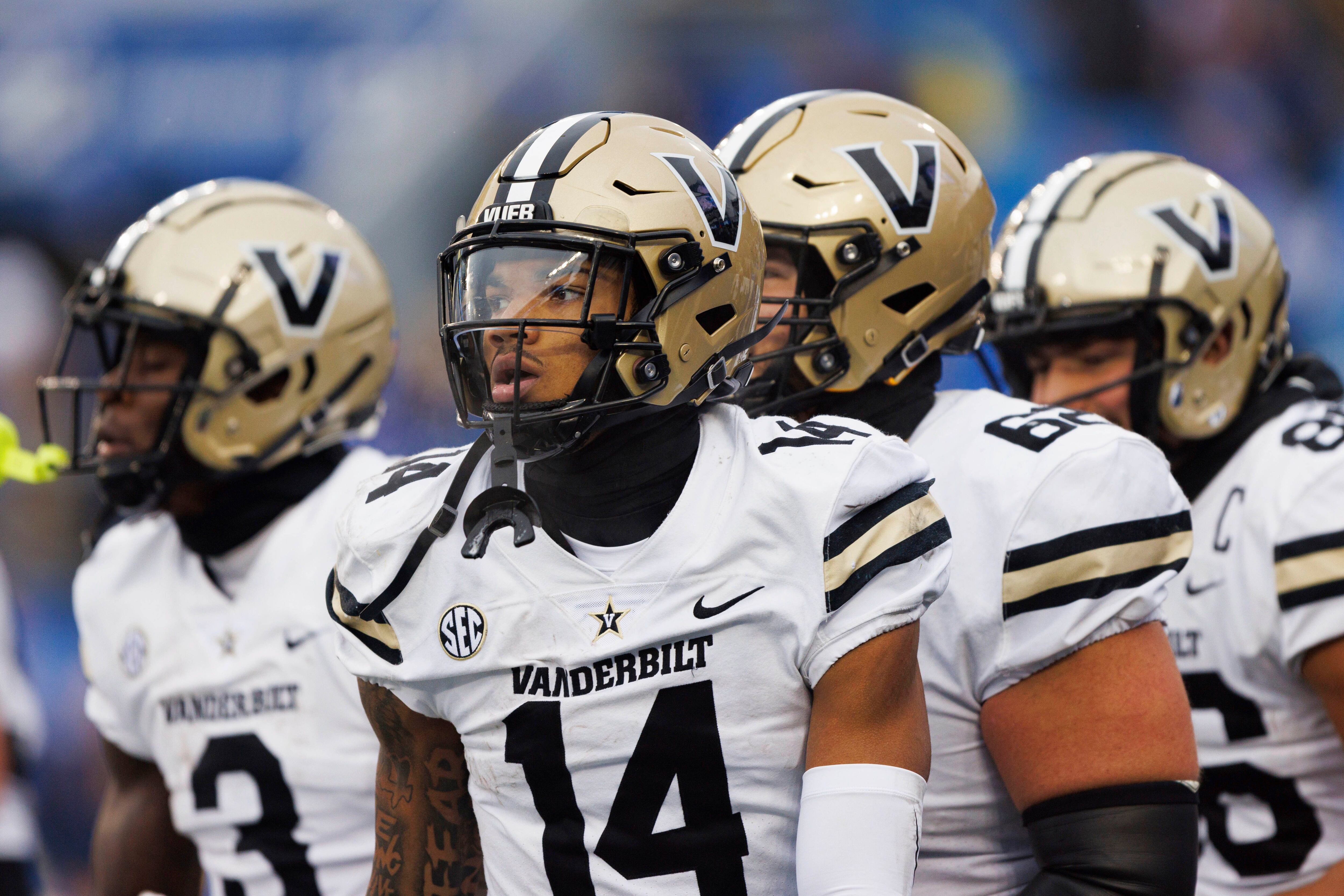 Vanderbilt football previews new uniforms for 2021