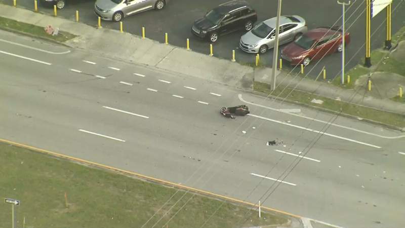 Man driving scooter killed in crash on Colonial Drive in Orlando