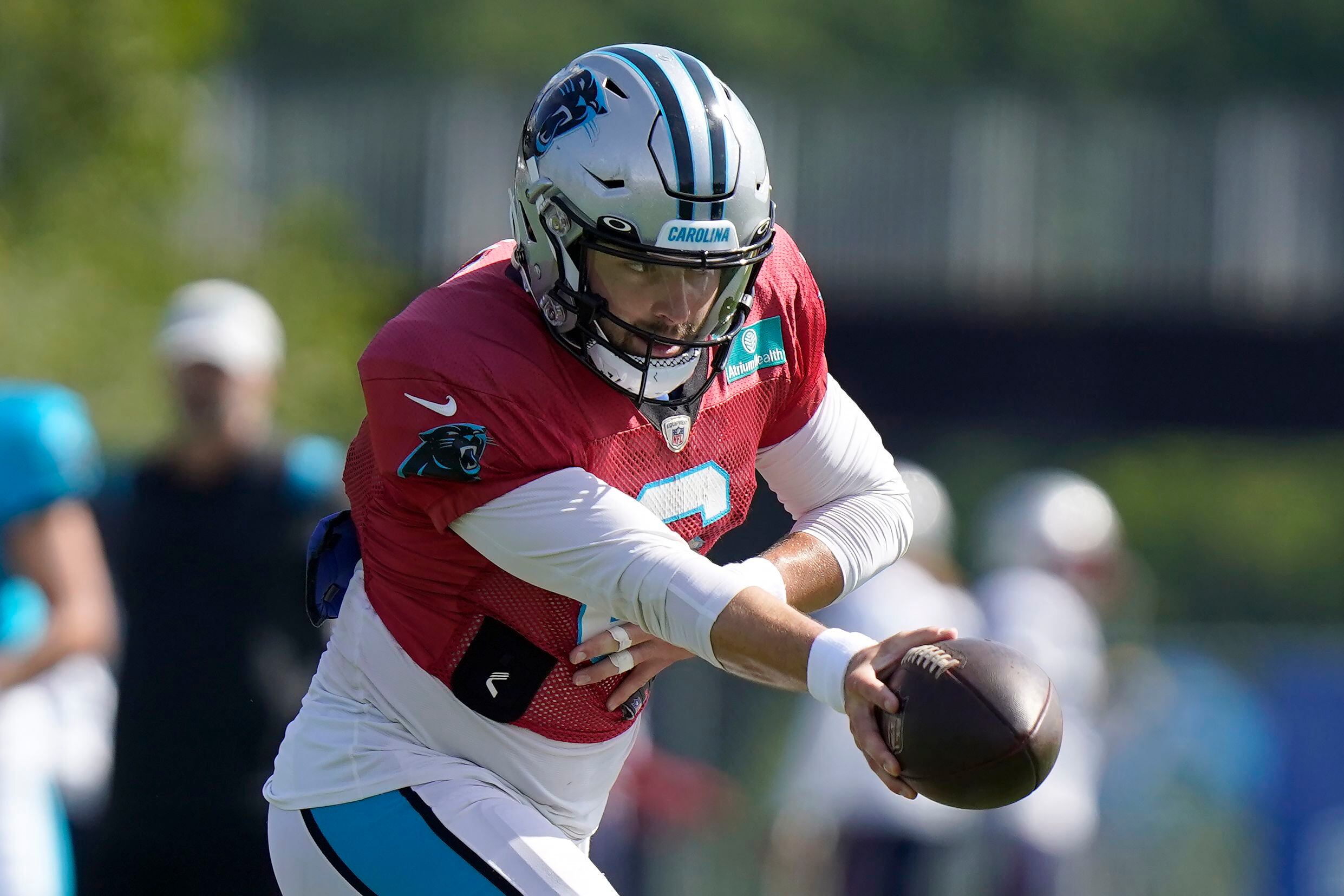 Panthers QB Baker Mayfield's 2022 incentives rely on snaps, team wins