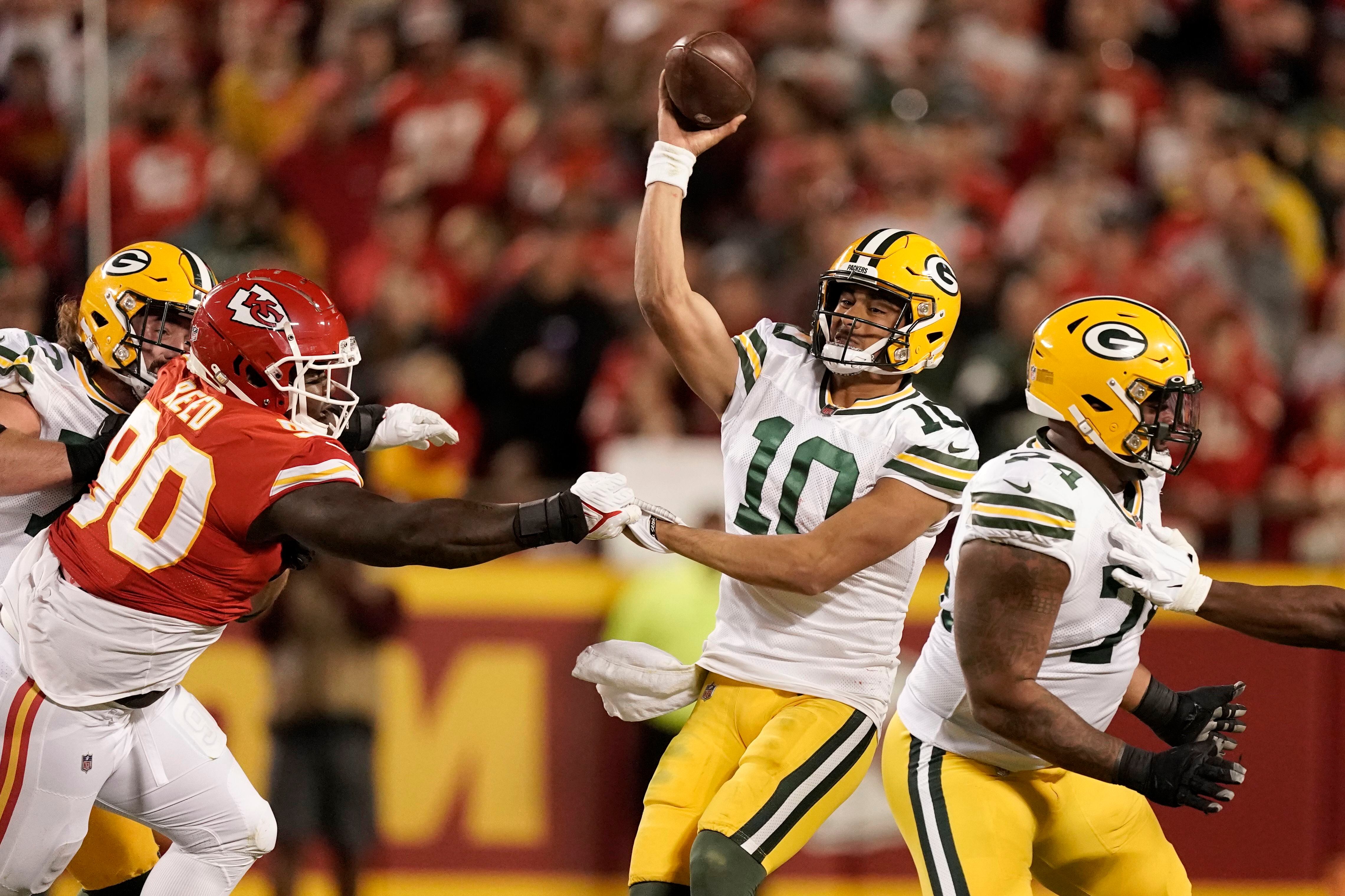 Chiefs vs Packers - Patrick Mahomes vs Jordan Love? No Aaron