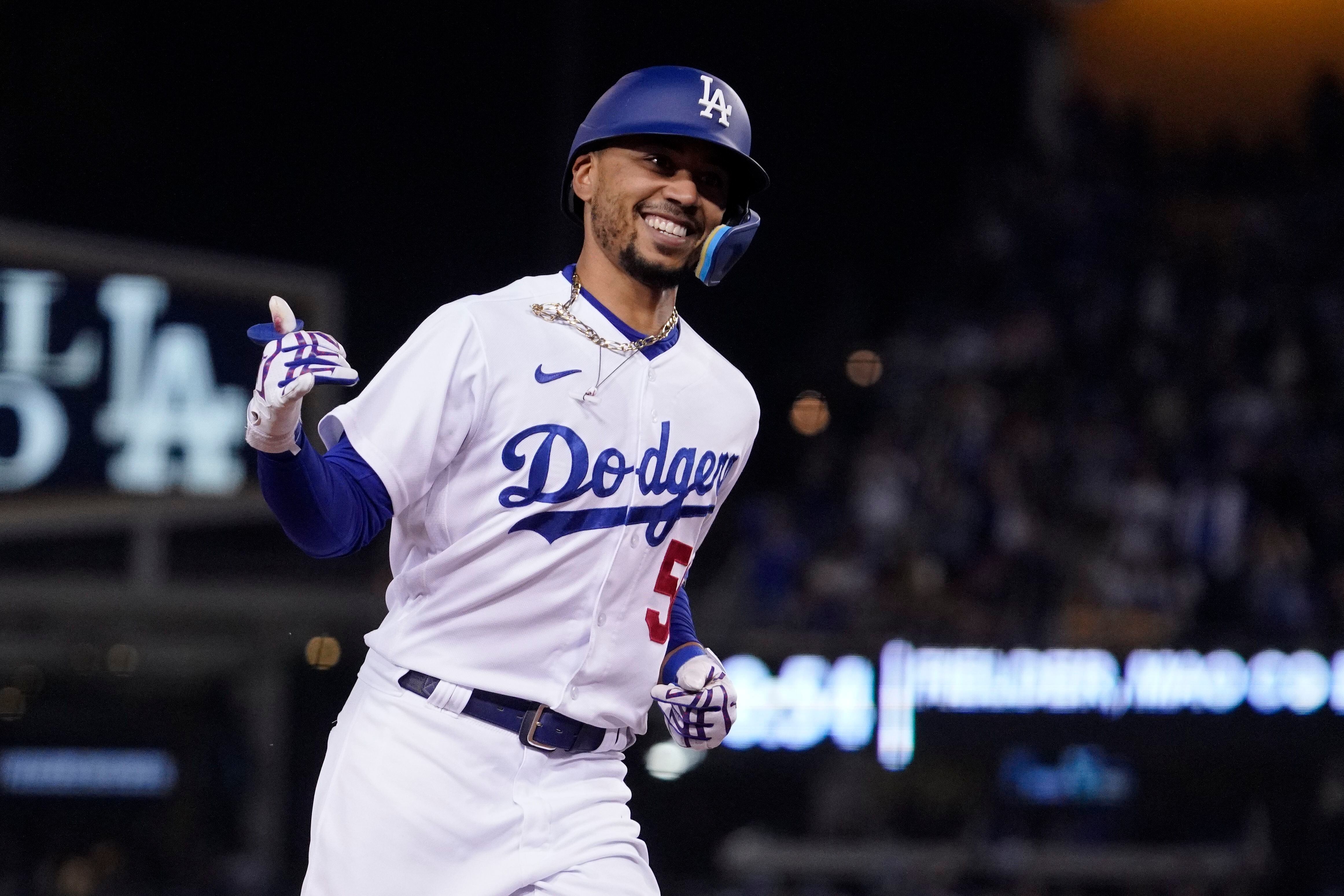 Dodgers lineup: Mookie Betts gets a day off to 'recalibrate' amid slump -  True Blue LA