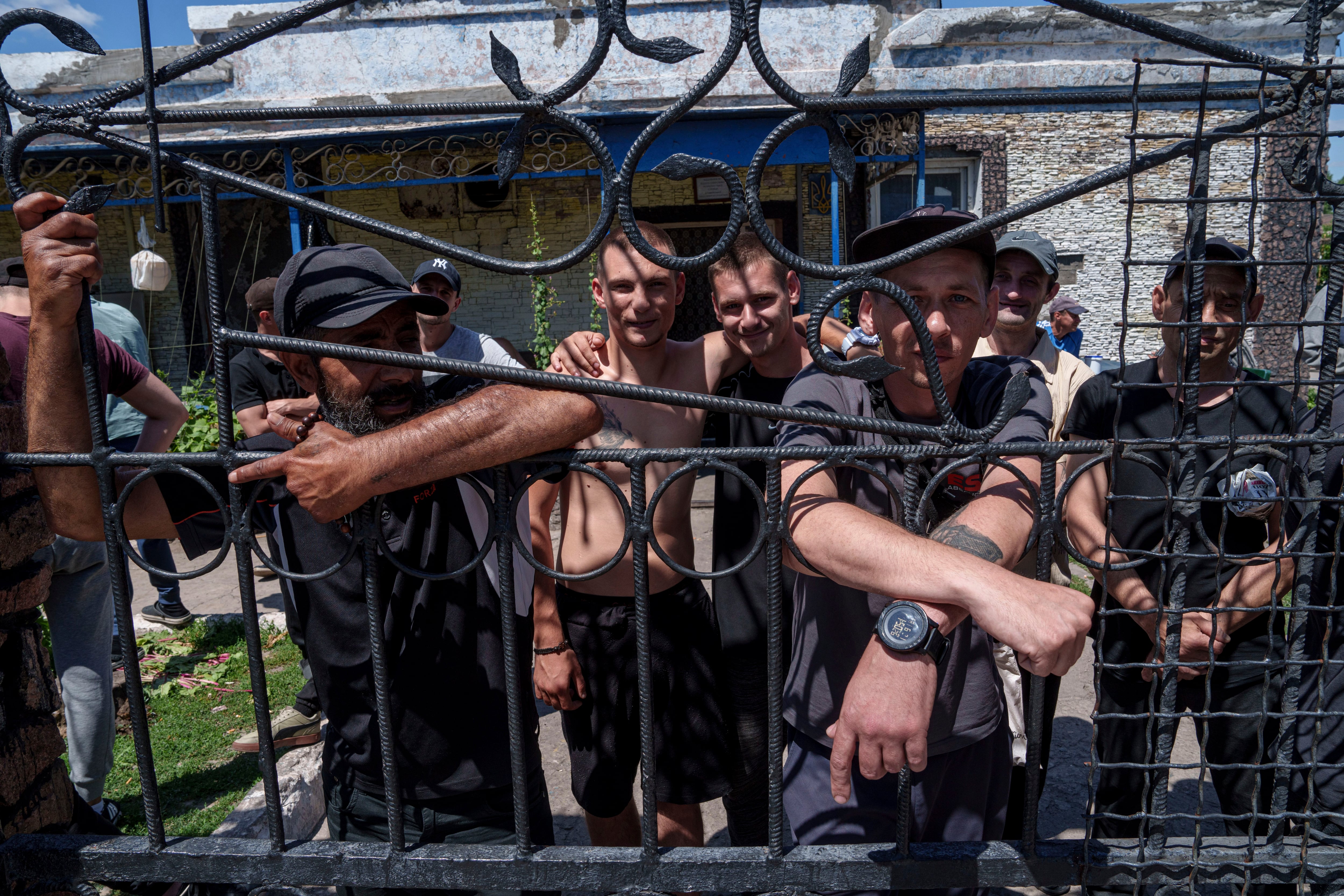Ukraine's convicts offered release at a high price: Joining the fight against Russia thumbnail