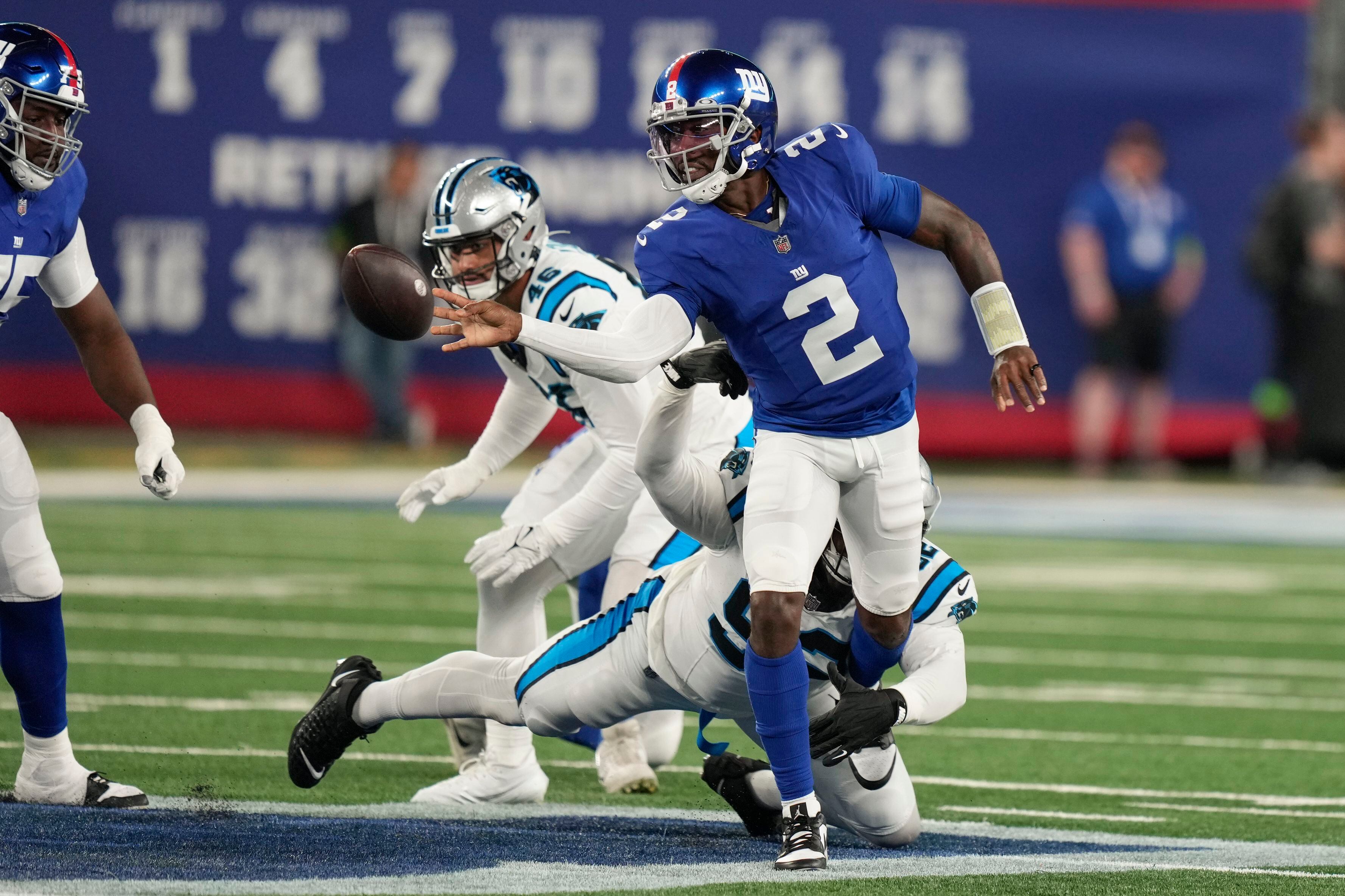 Jones plays like $40 million man for Giants, No 1 overall Young shows  flashes for Panthers