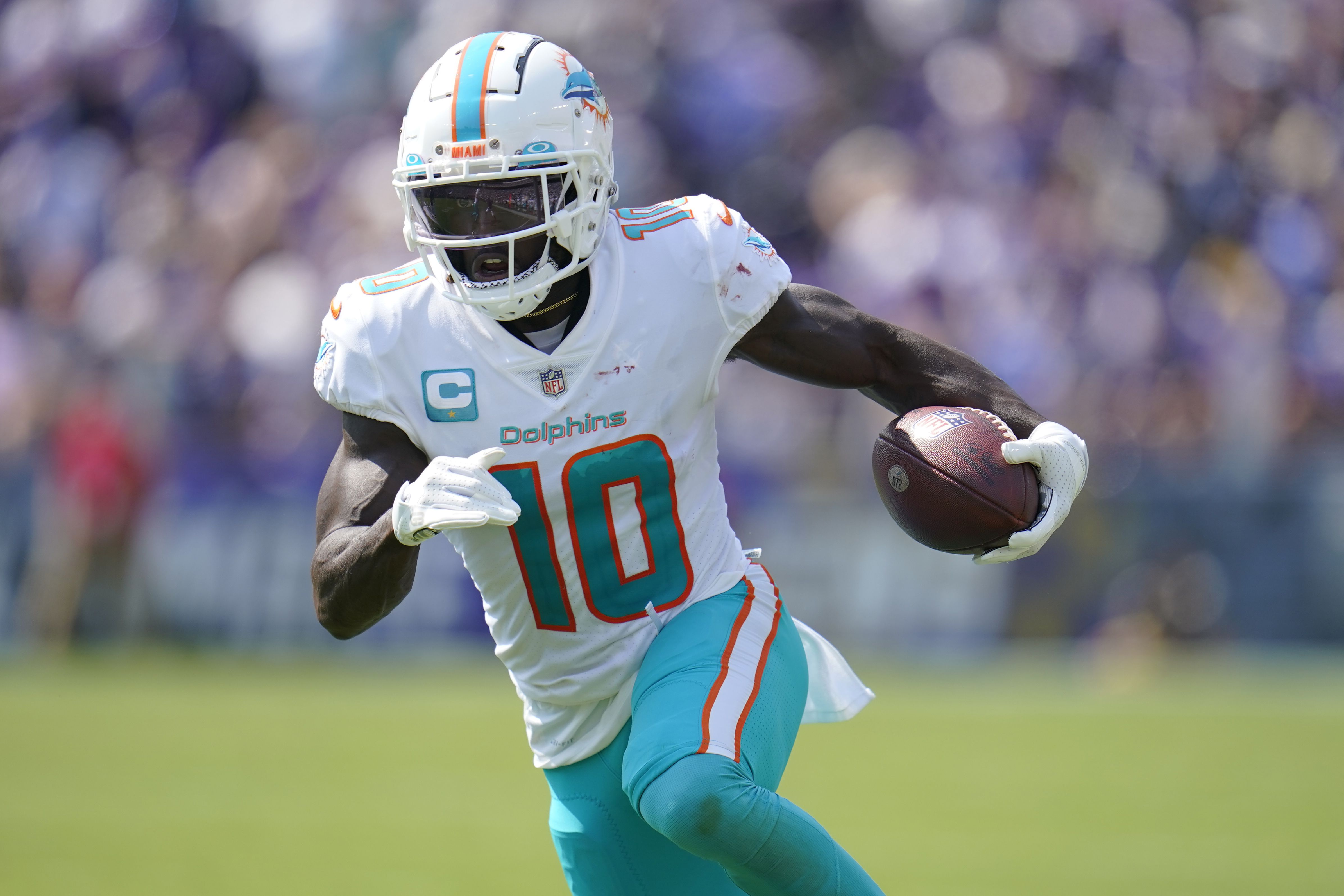 NFL Miami Dolphins (Tyreek Hill) Men's Game Football Jersey.