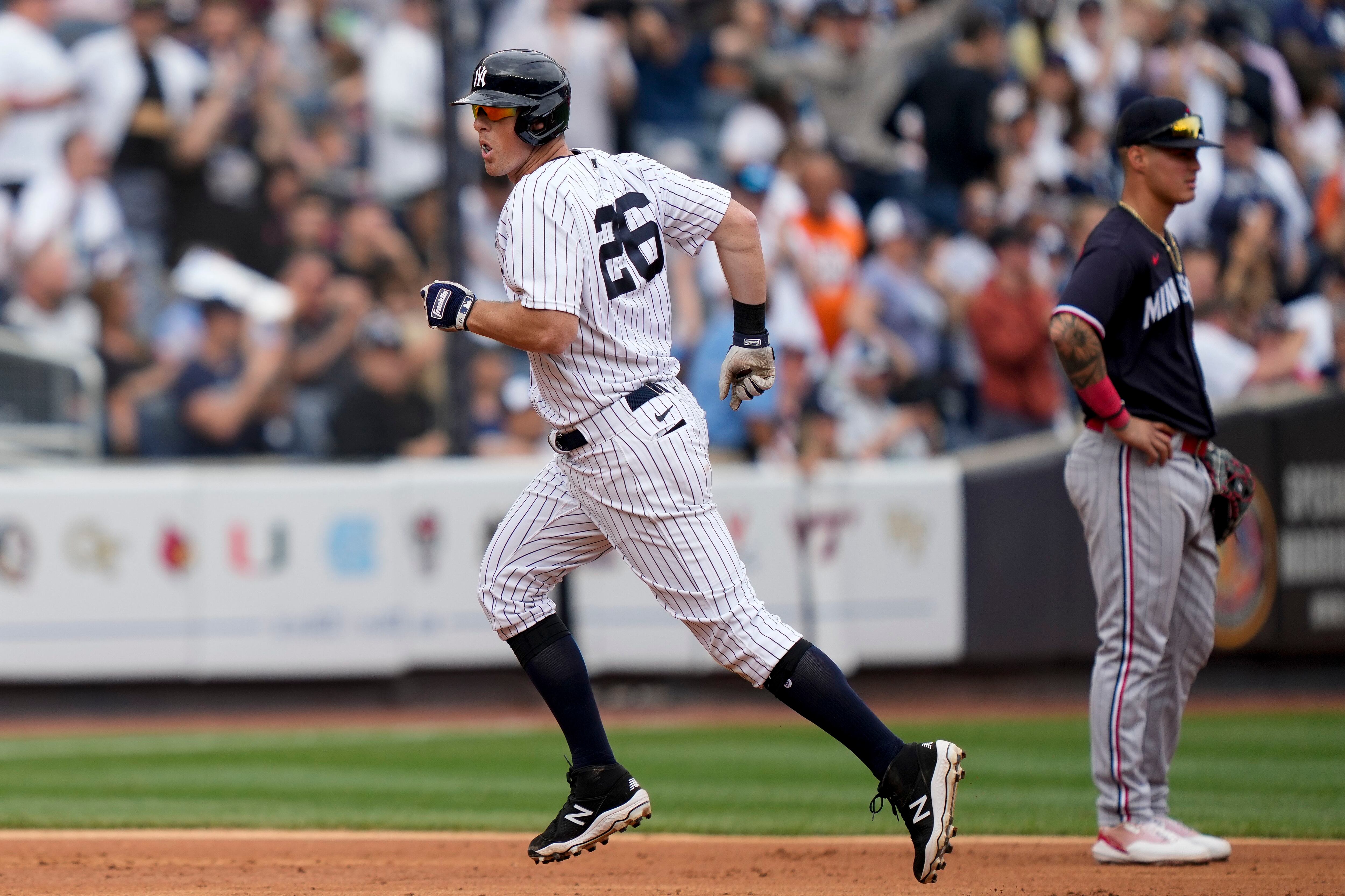 Cole pitches 2-hitter, Yankees beat Twins 2-0