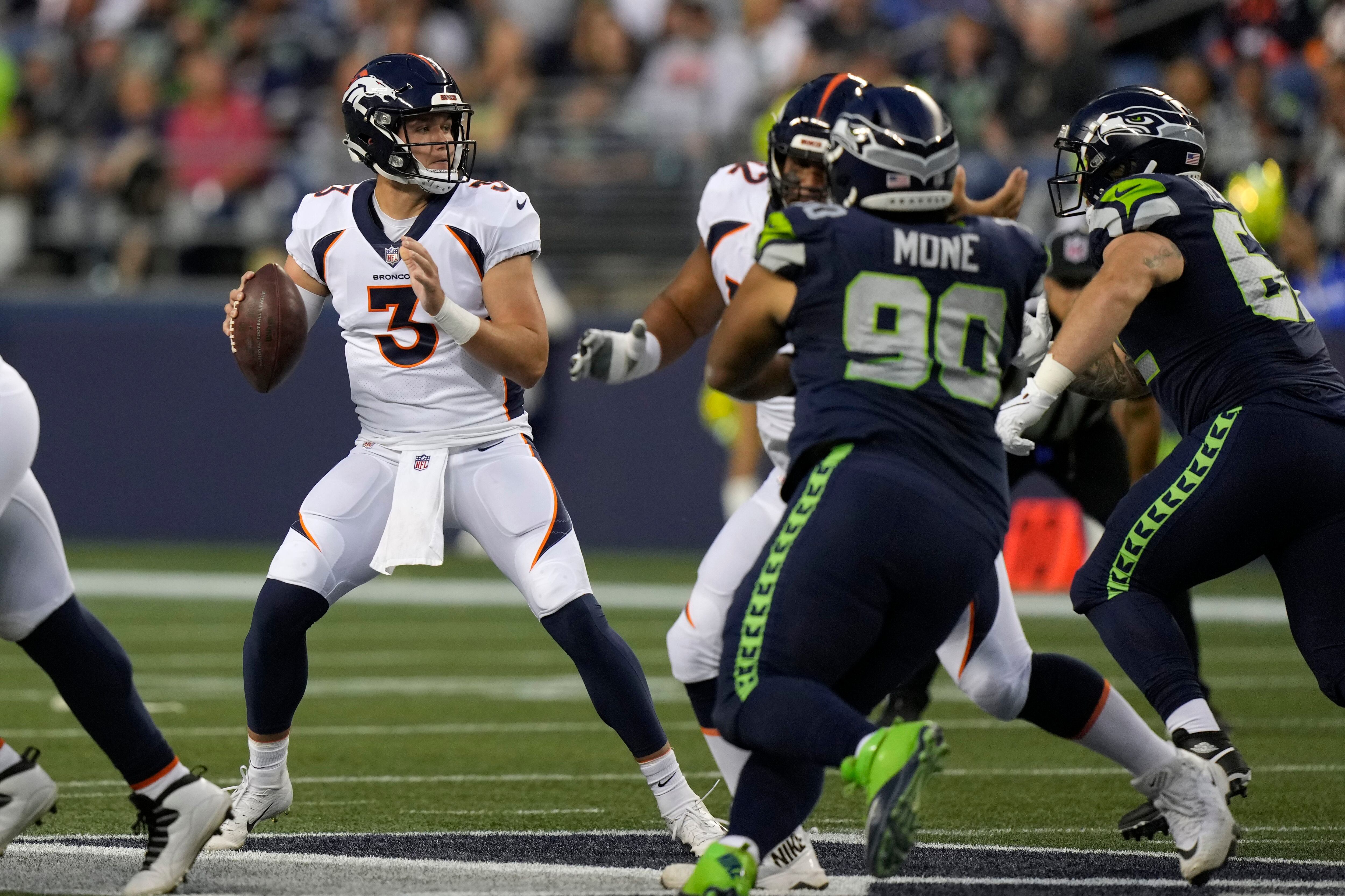 Seahawks' Burr-Kirven, Ursua 'hurt seriously' against Broncos