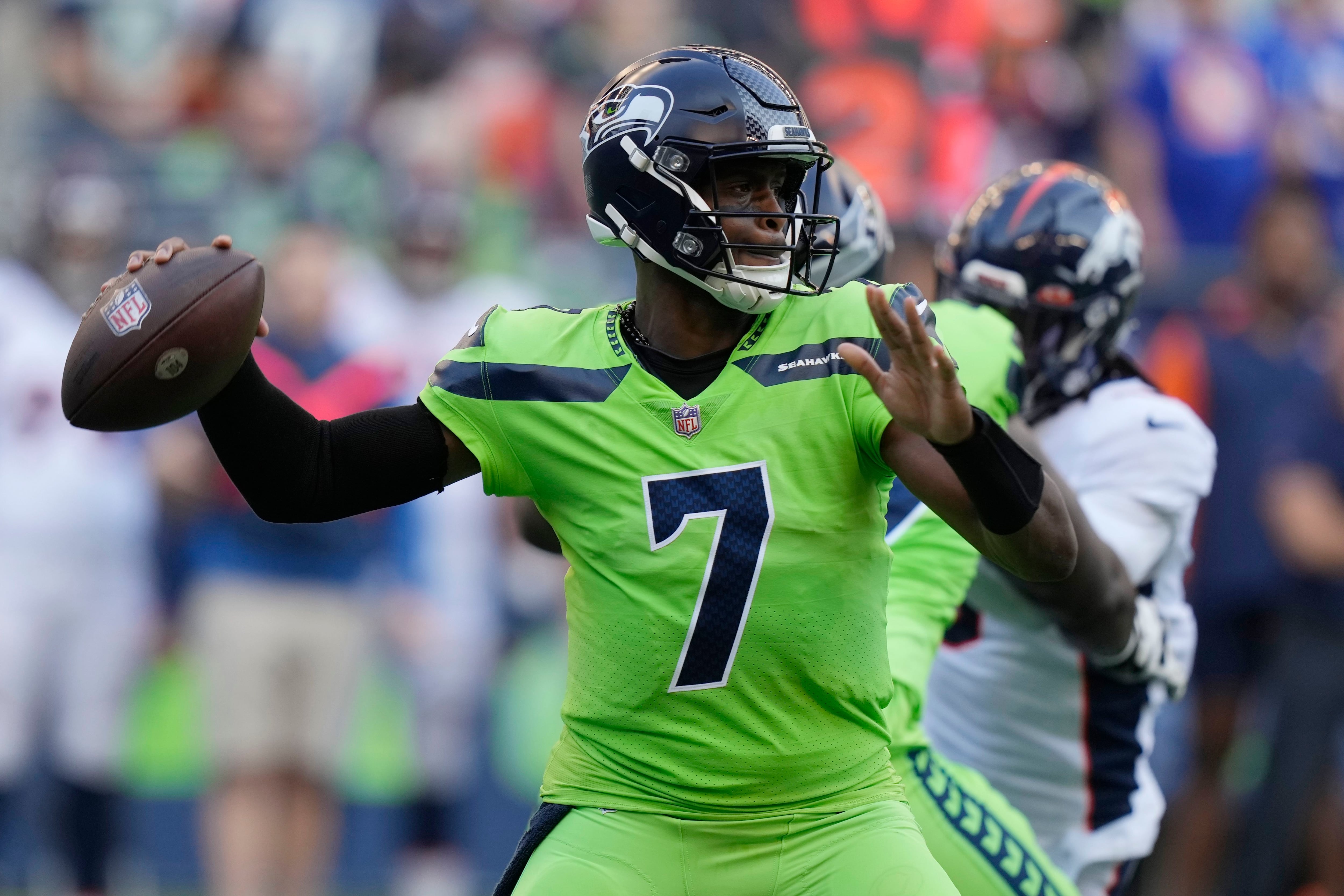 Seahawks show their trust in Geno Smith as Seattle's quarterback